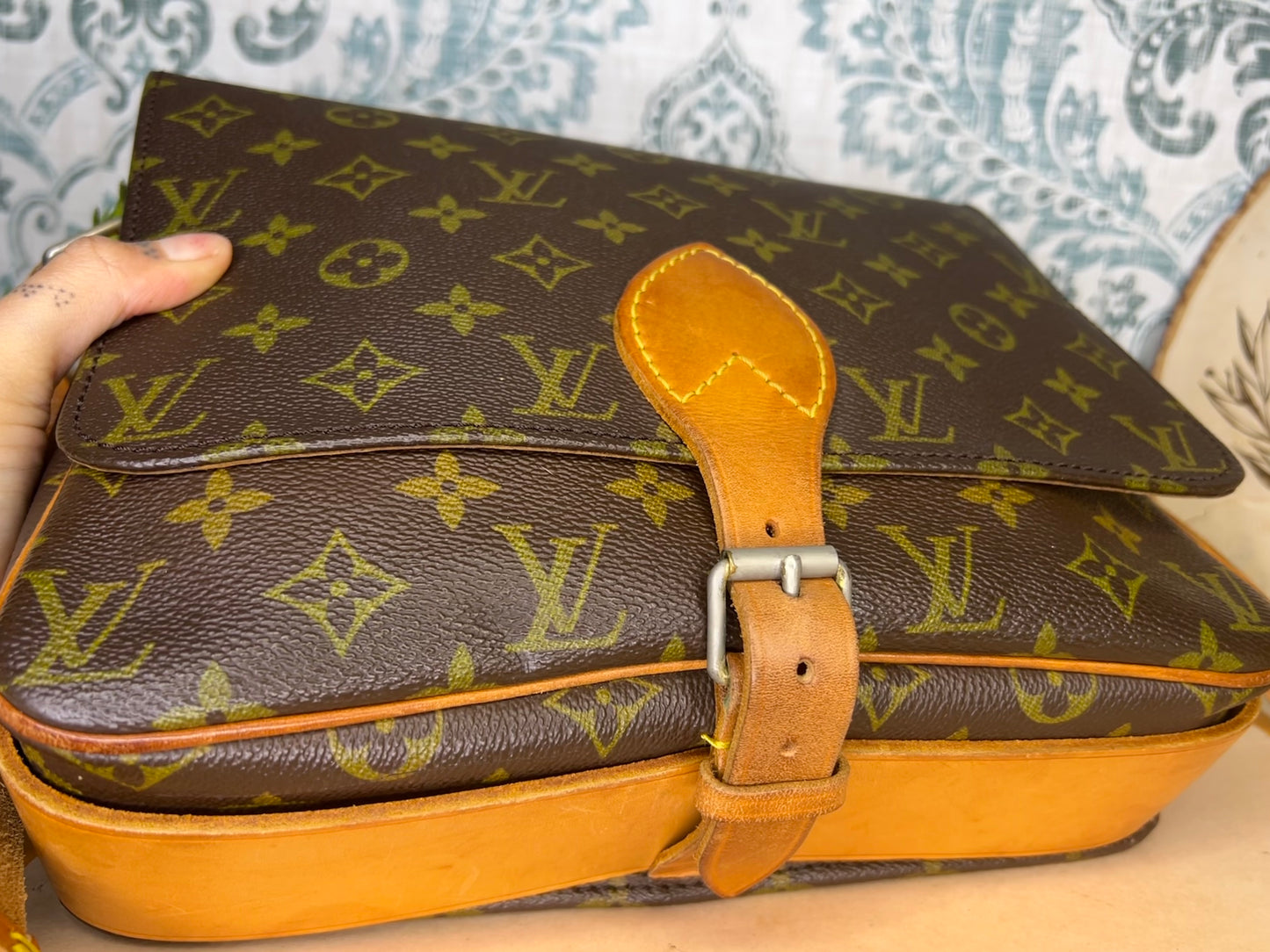 Louis Vuitton Cartouchiere GM