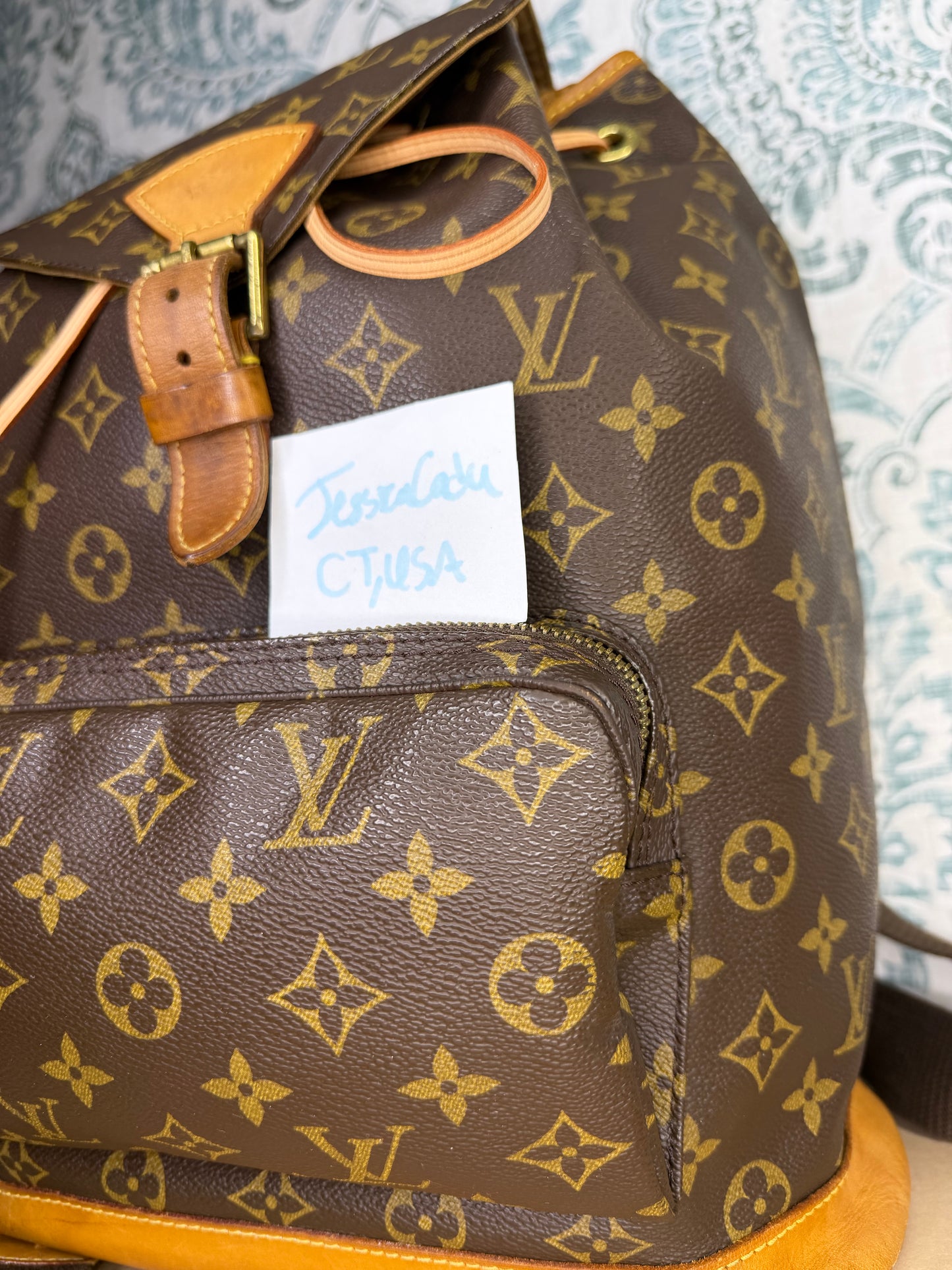 Louis Vuitton Montsouris GM