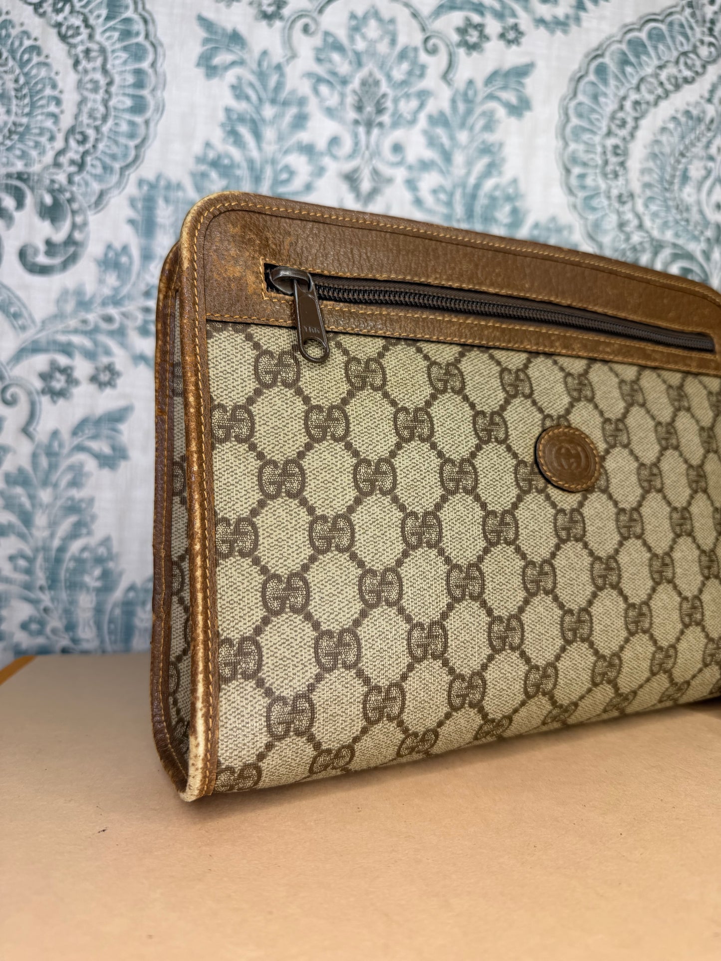 Gucci Supreme Brown Clutch
