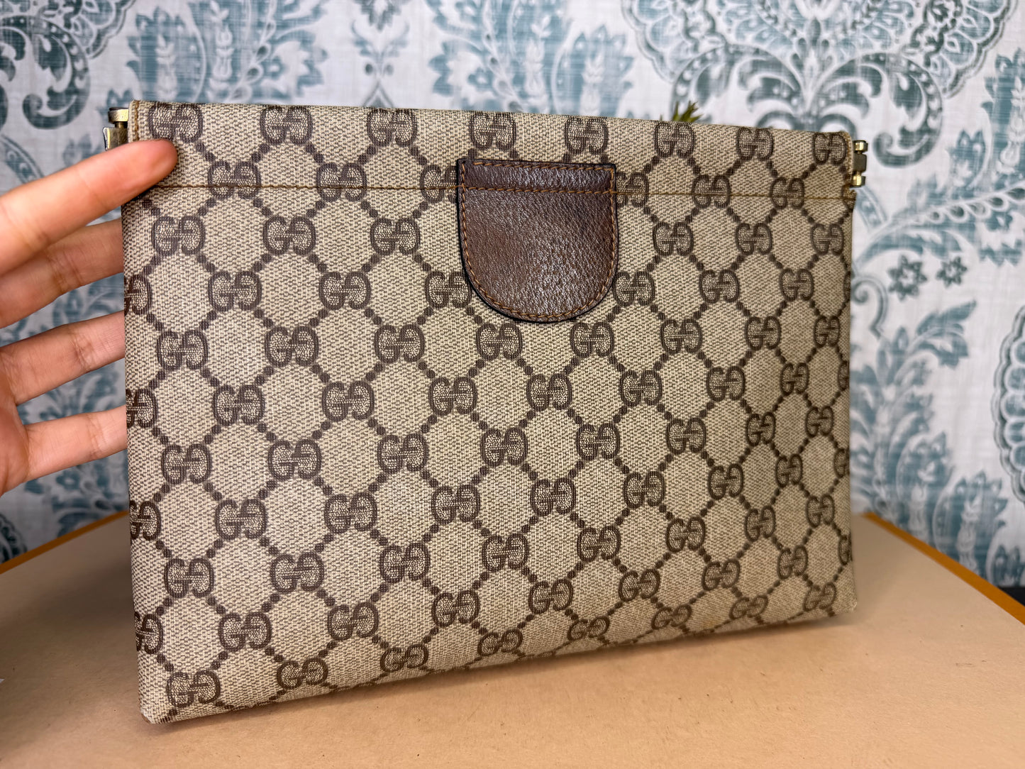 Gucci Supreme Brown Vintage Clutch