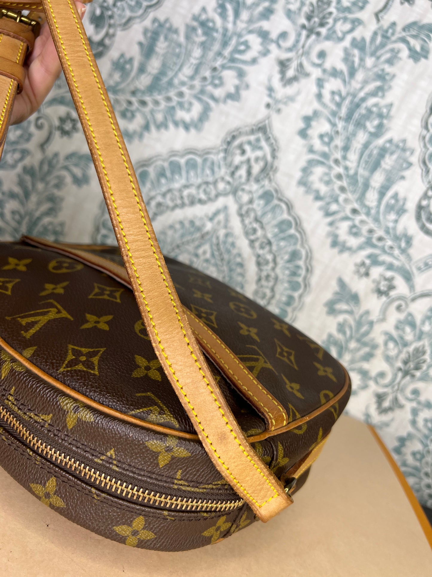 Louis Vuitton Senlis