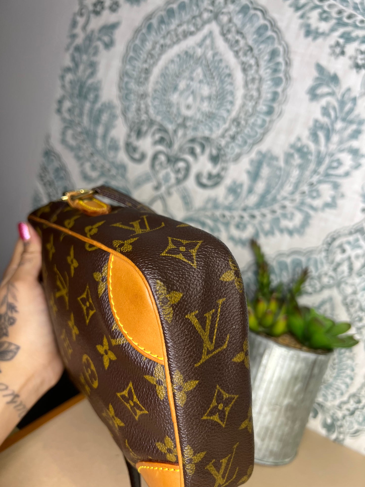 Louis Vuitton Danube PM