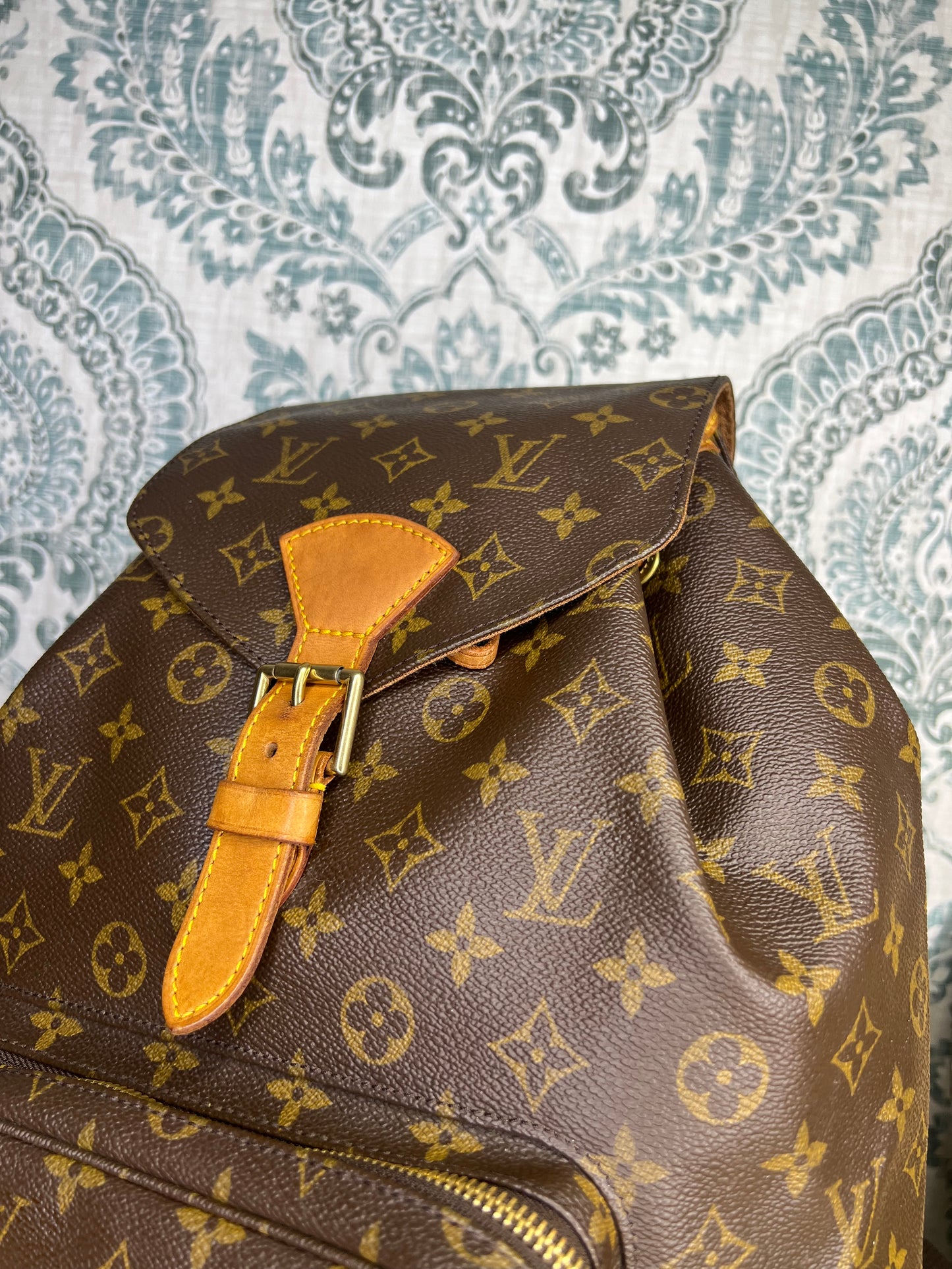 Louis Vuitton Montsouris GM