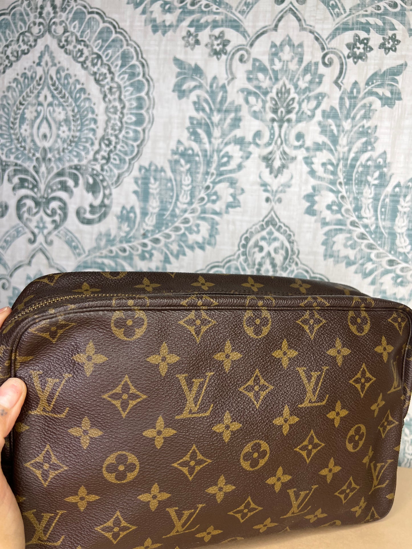Louis Vuitton Trousse 28
