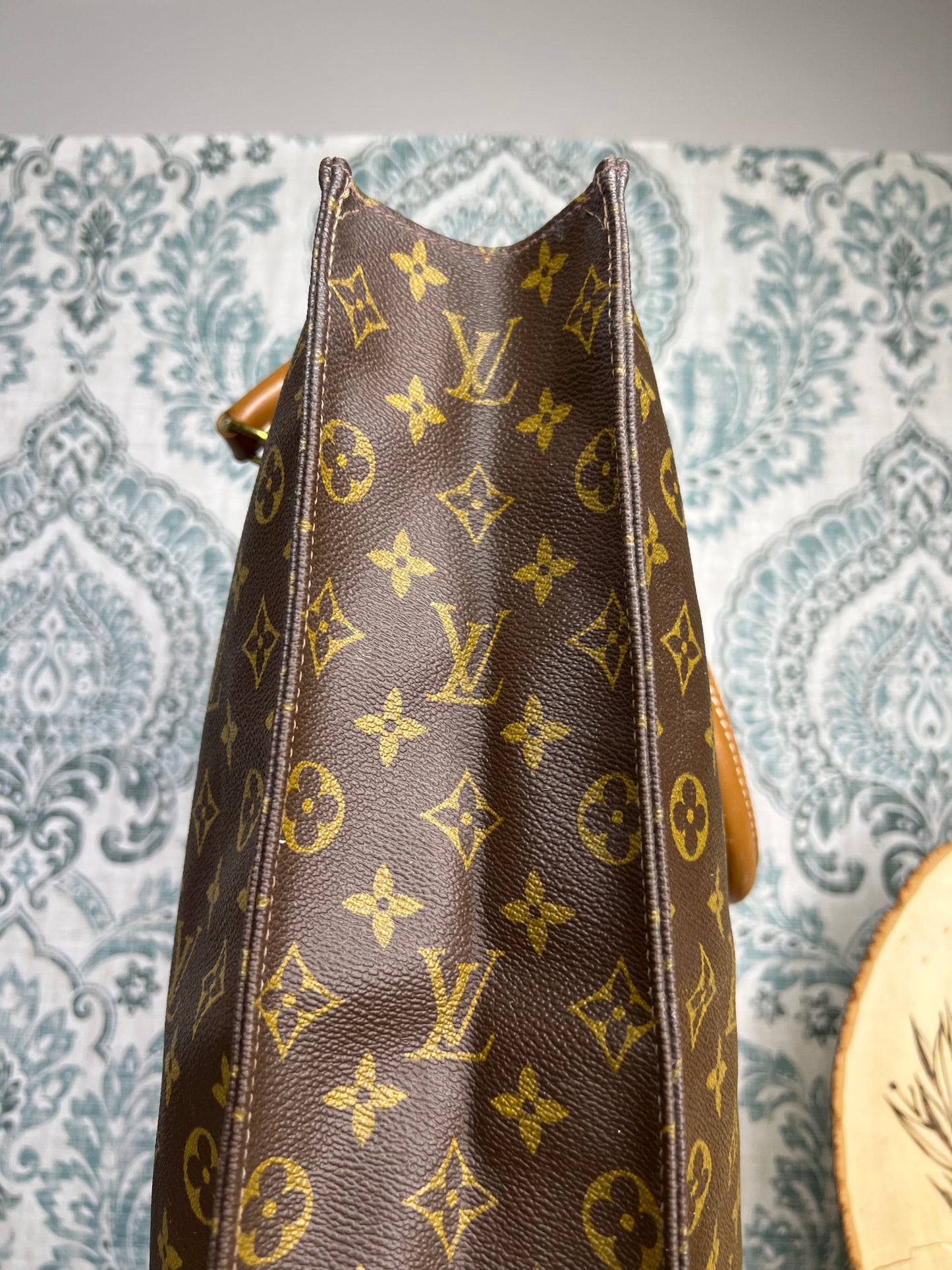 Louis Vuitton French Company Sac Plat