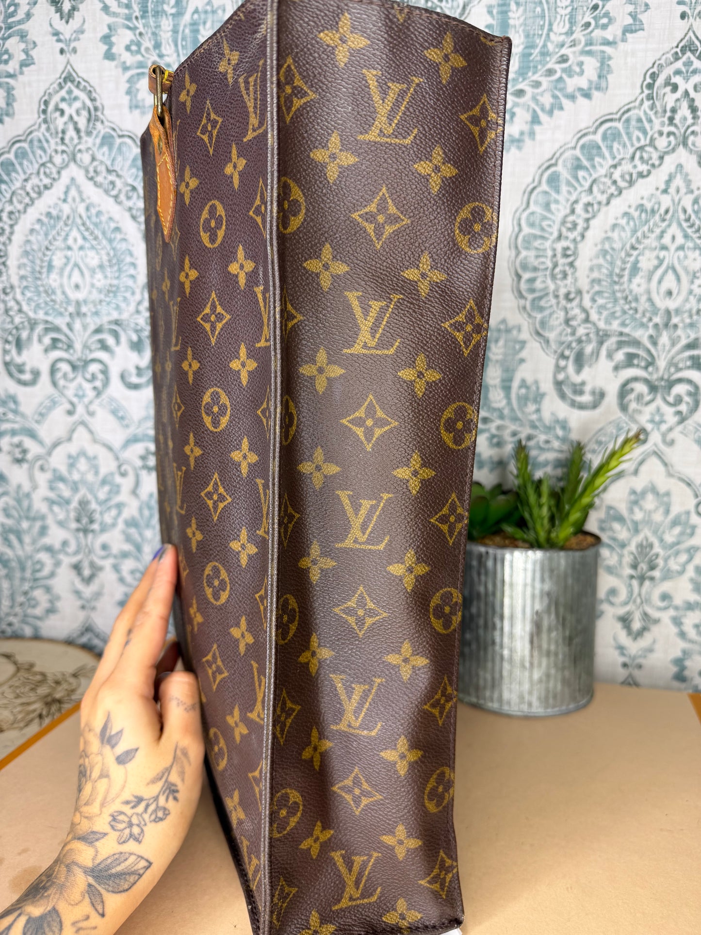 Louis Vuitton Sac Plat