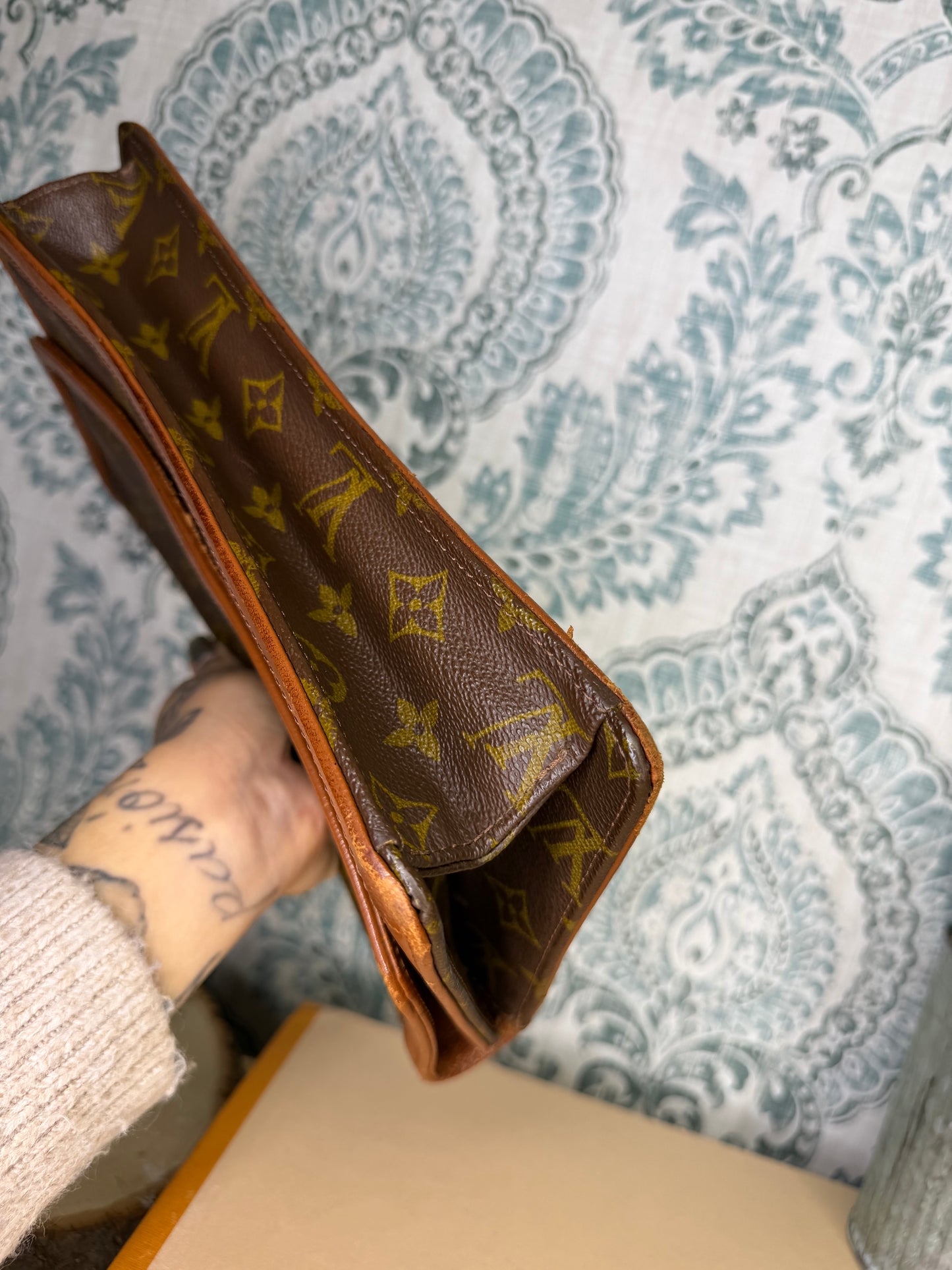 Louis Vuitton Pochette Dame GM