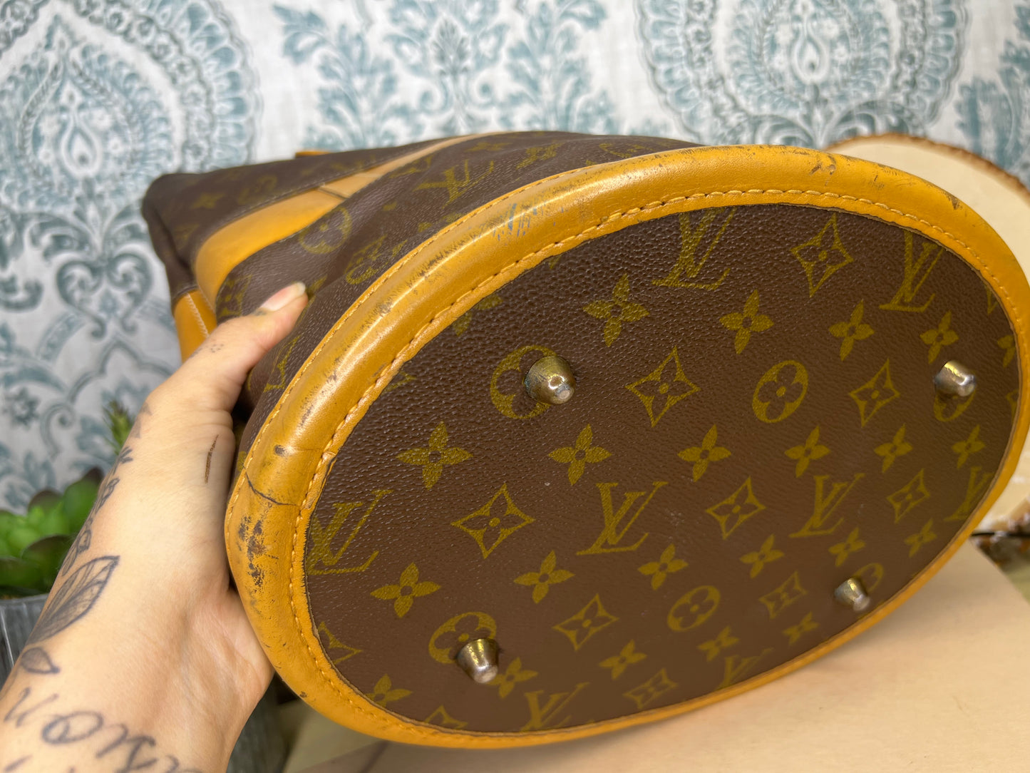 Louis Vuitton French Company Bucket GM