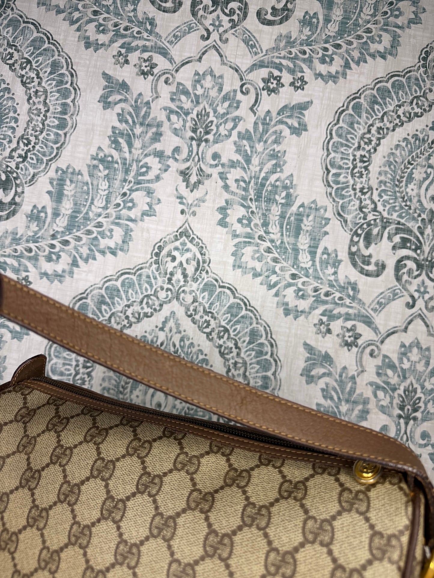 Gucci Supreme Vintage Purse