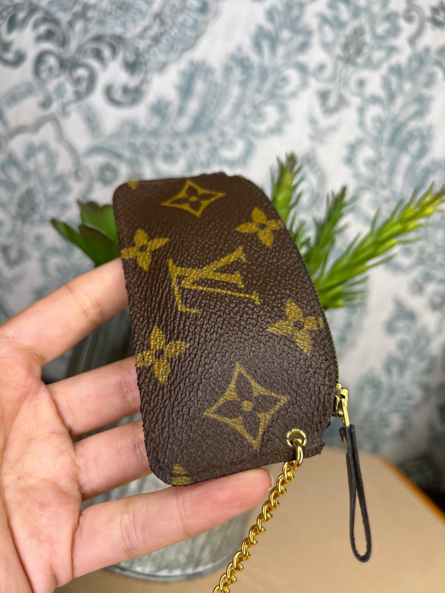 Louis Vuitton Monogram Vintage Key Cles