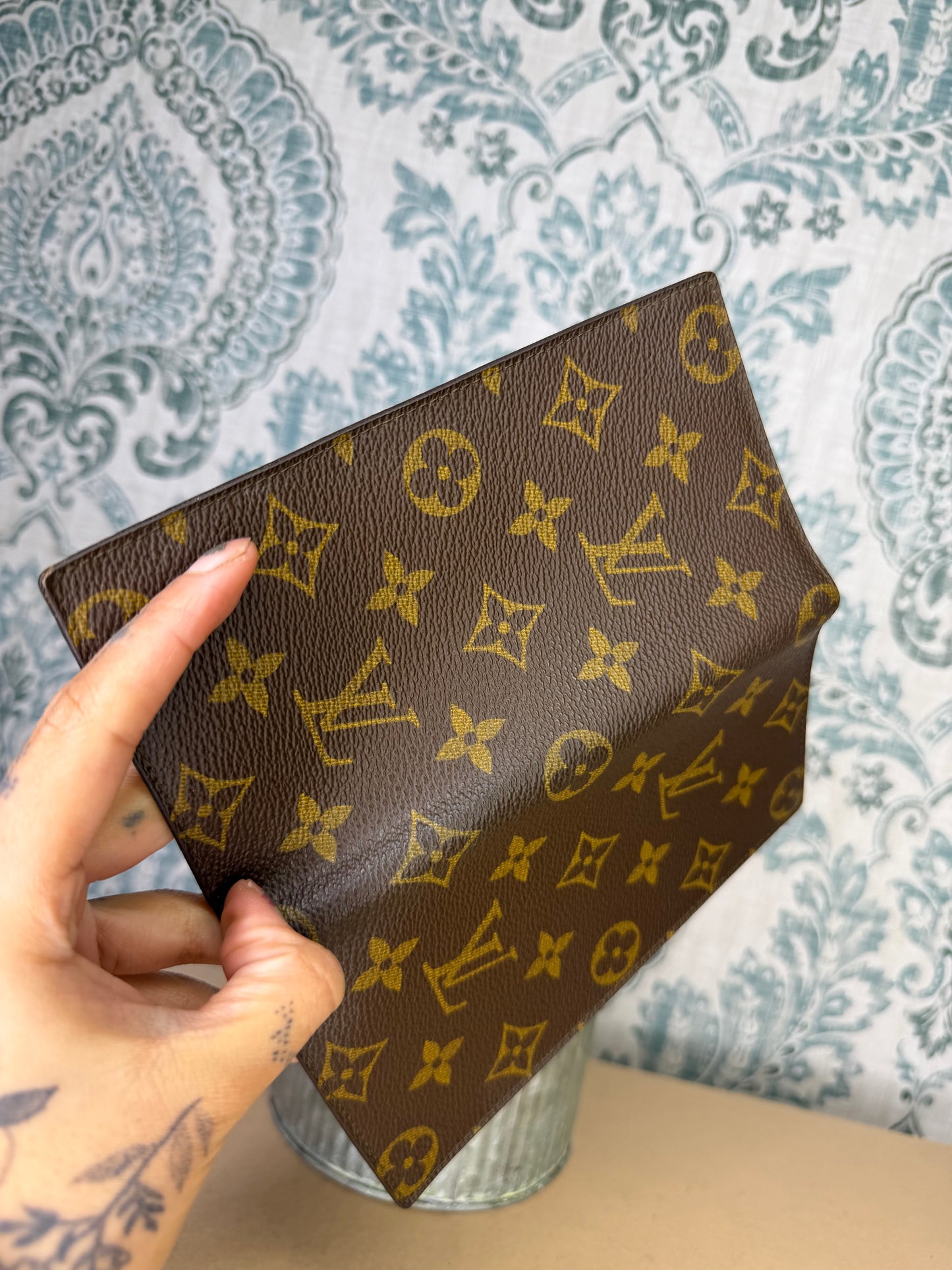 Louis Vuitton Monogram Checkbook Wallet/Cover