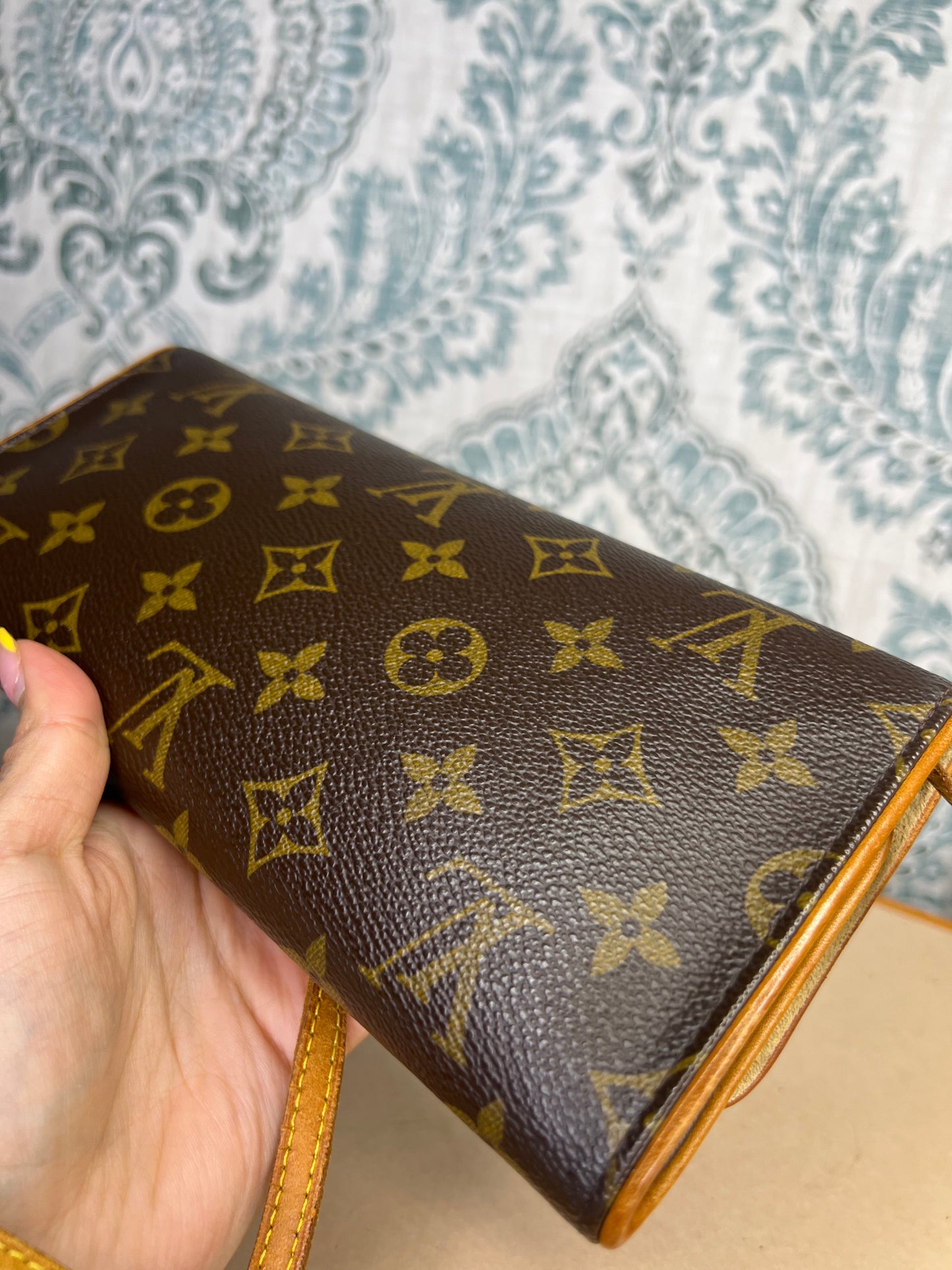 Louis Vuitton Twin Pochette GM