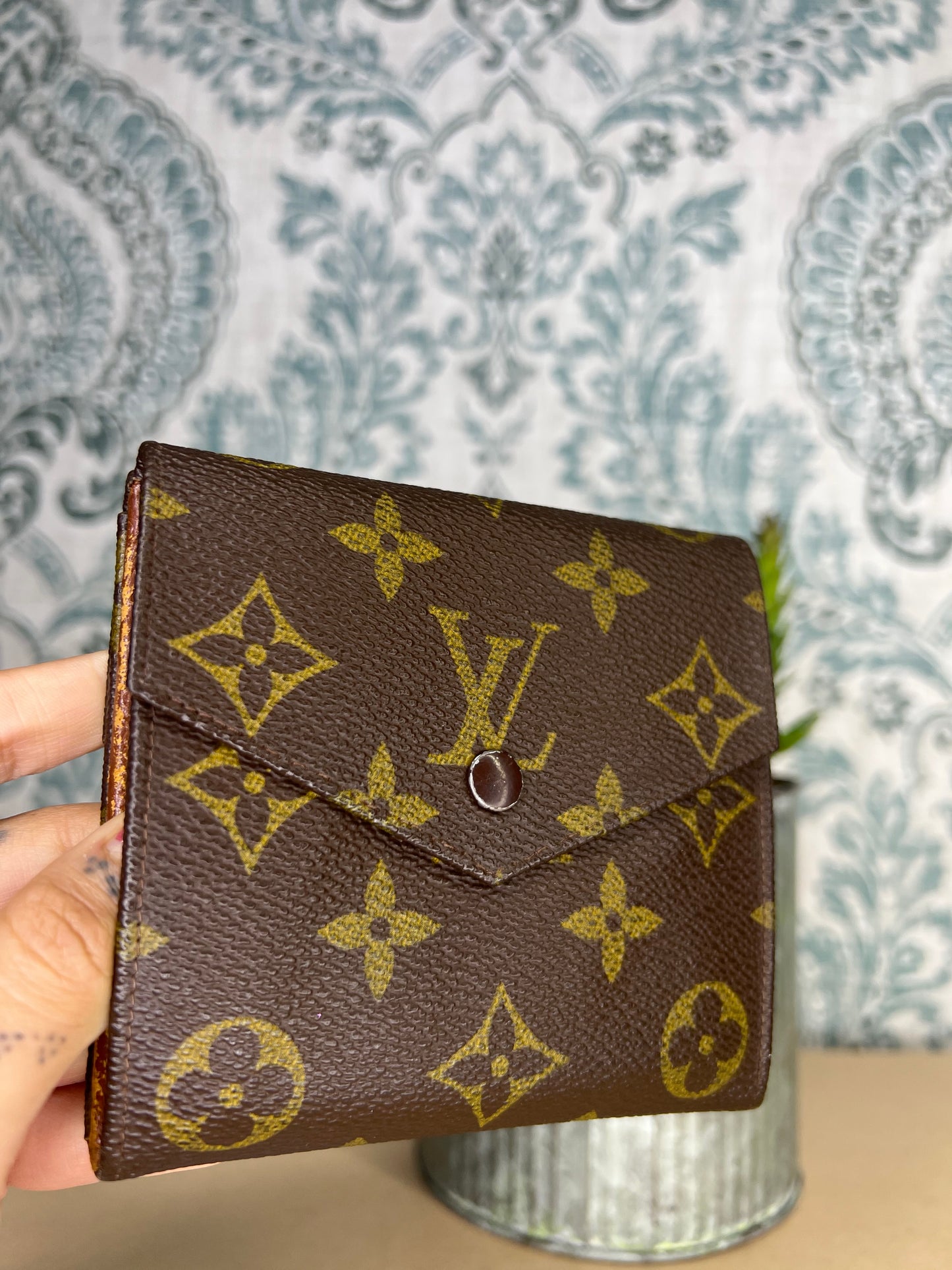 Louis Vuitton Monogram Elise Wallet