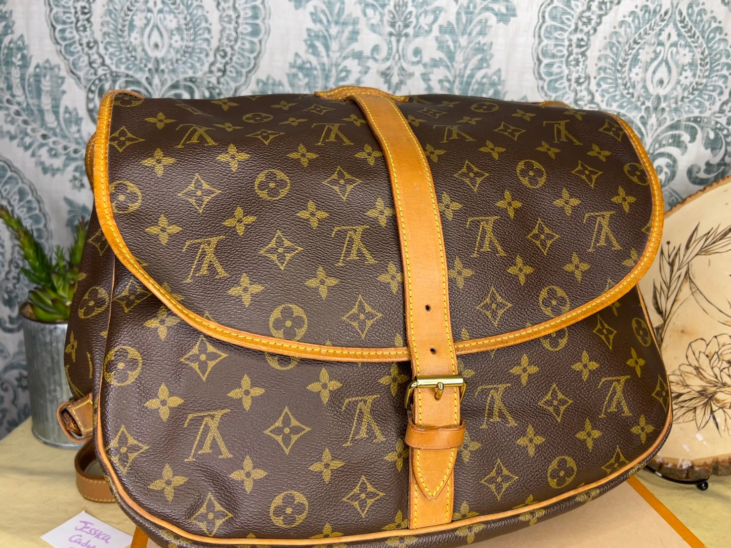 Louis Vuitton Saumur 35