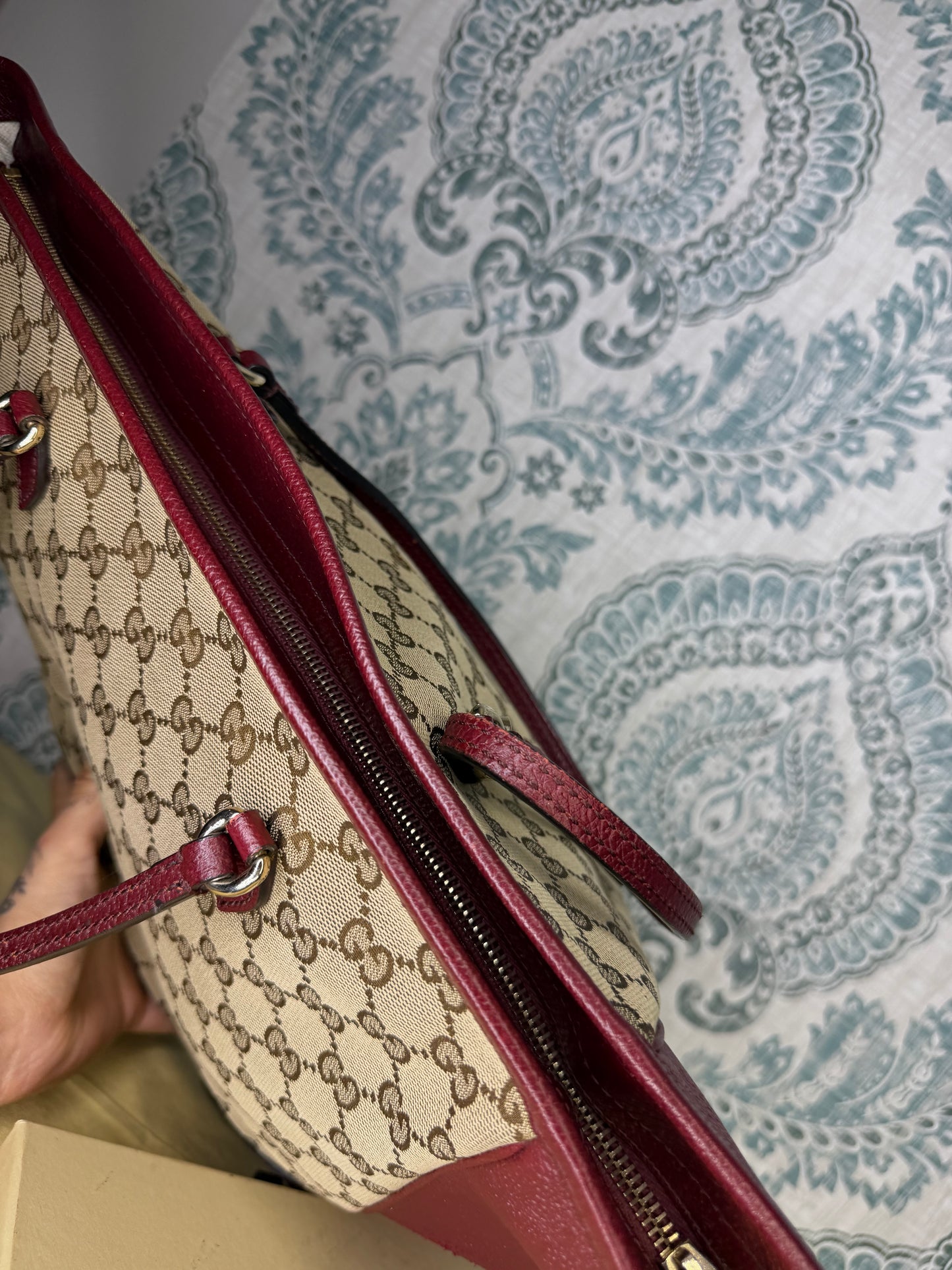 Gucci Medium Bree Zippered Tote