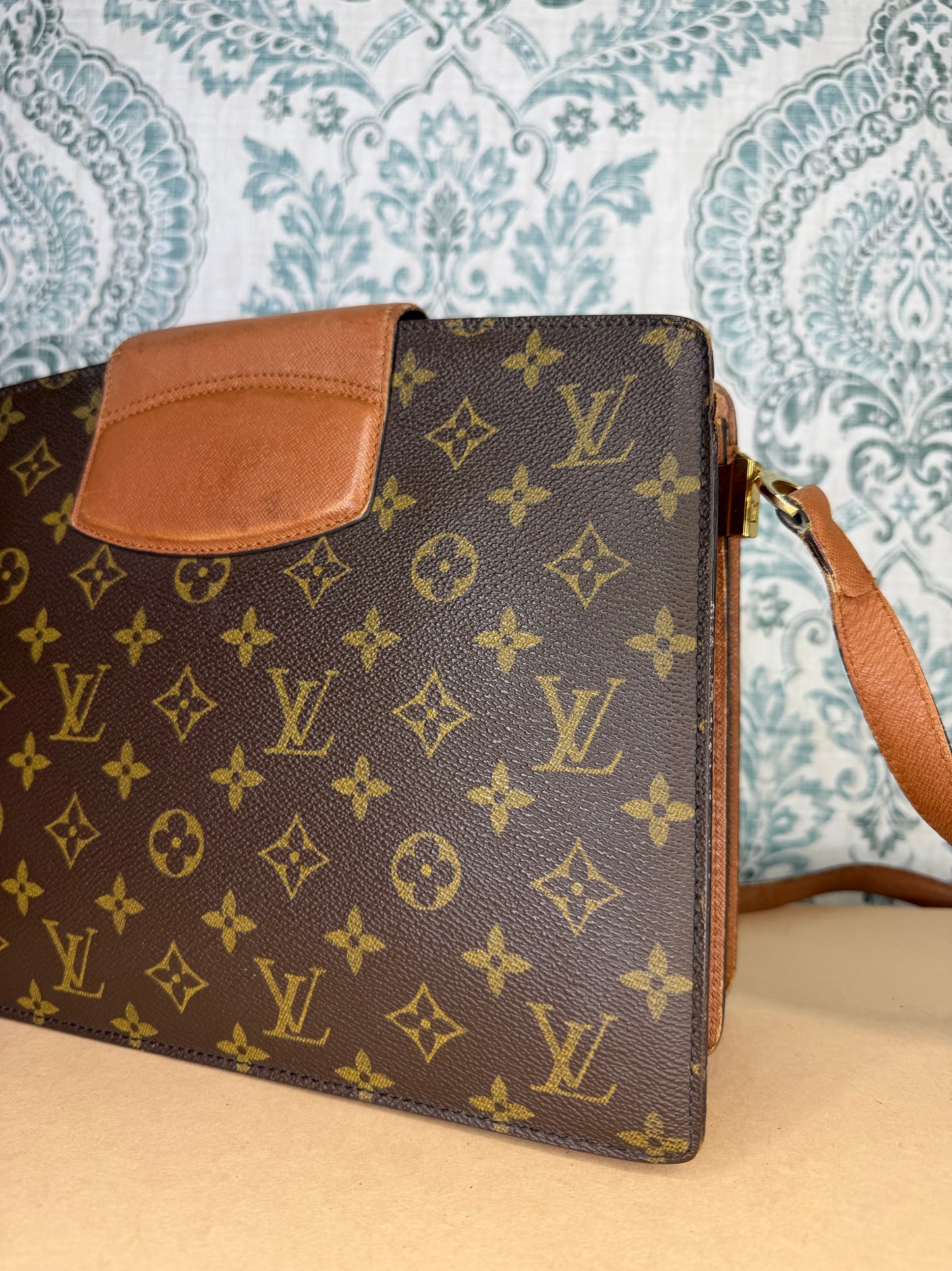 Louis Vuitton Courcelles