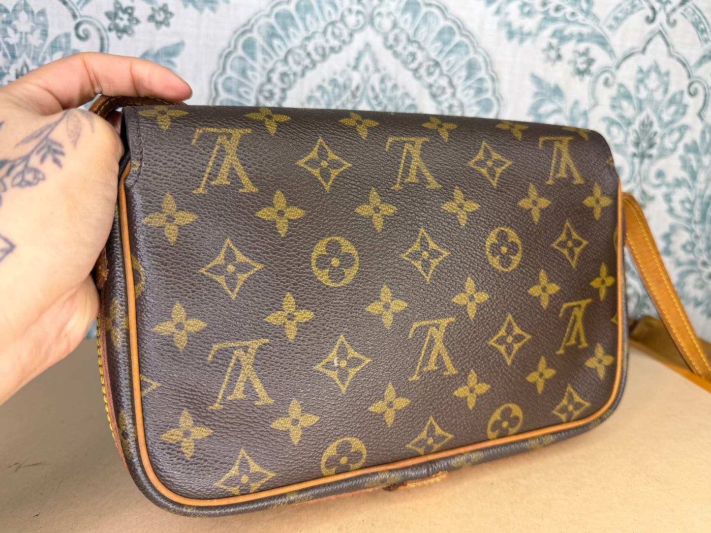 Louis Vuitton Saint Germain 24