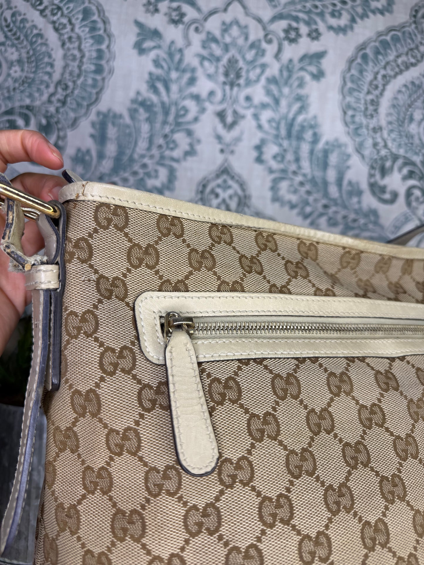 Gucci Canvas GG Beige Crossbody