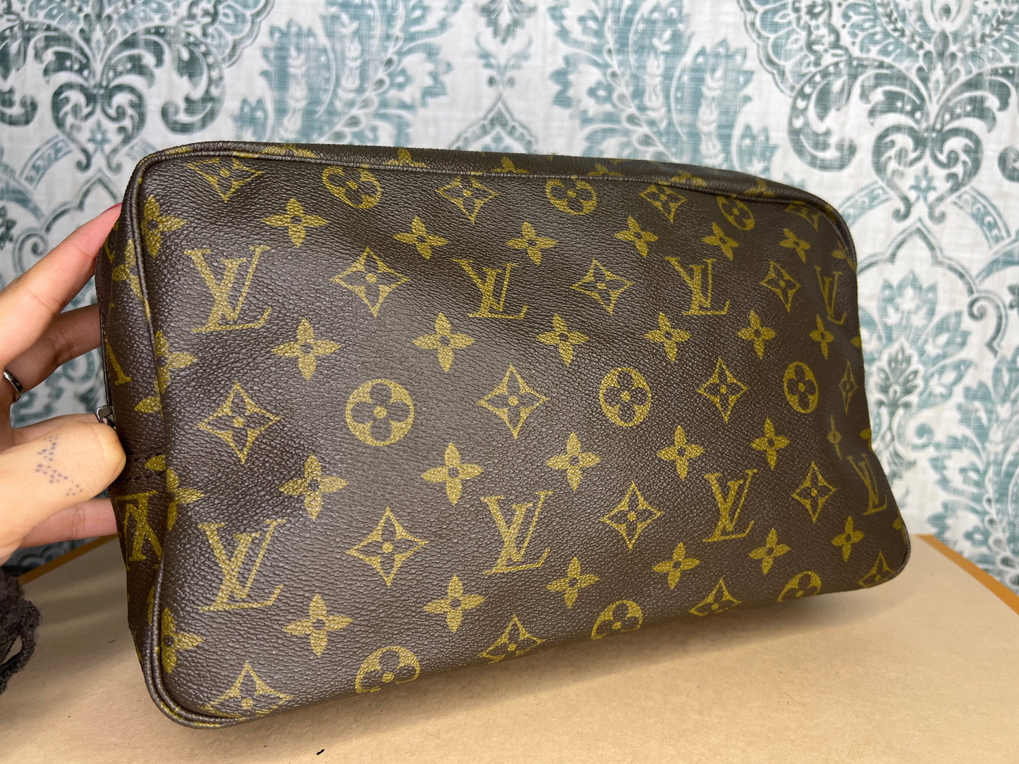 Louis Vuitton Trousse 28