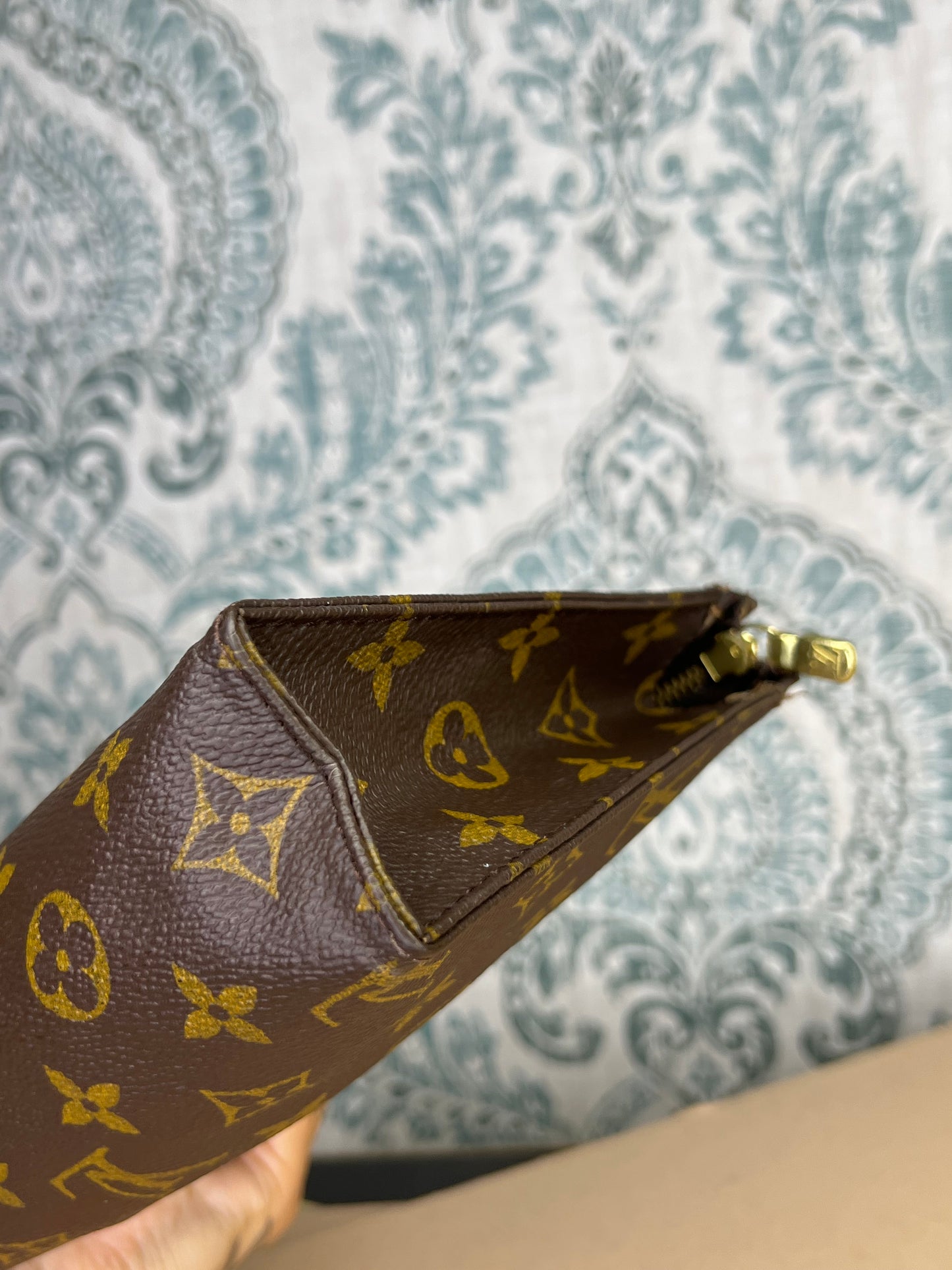 Louis Vuitton Toiletry 19 #3