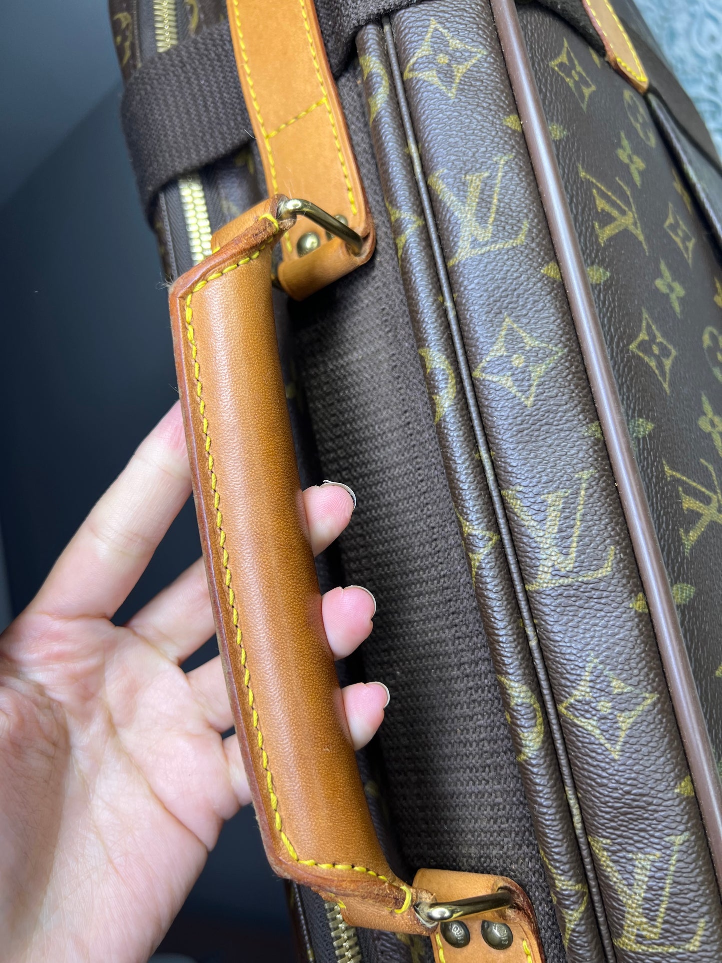 Satellite 53 Suit Case