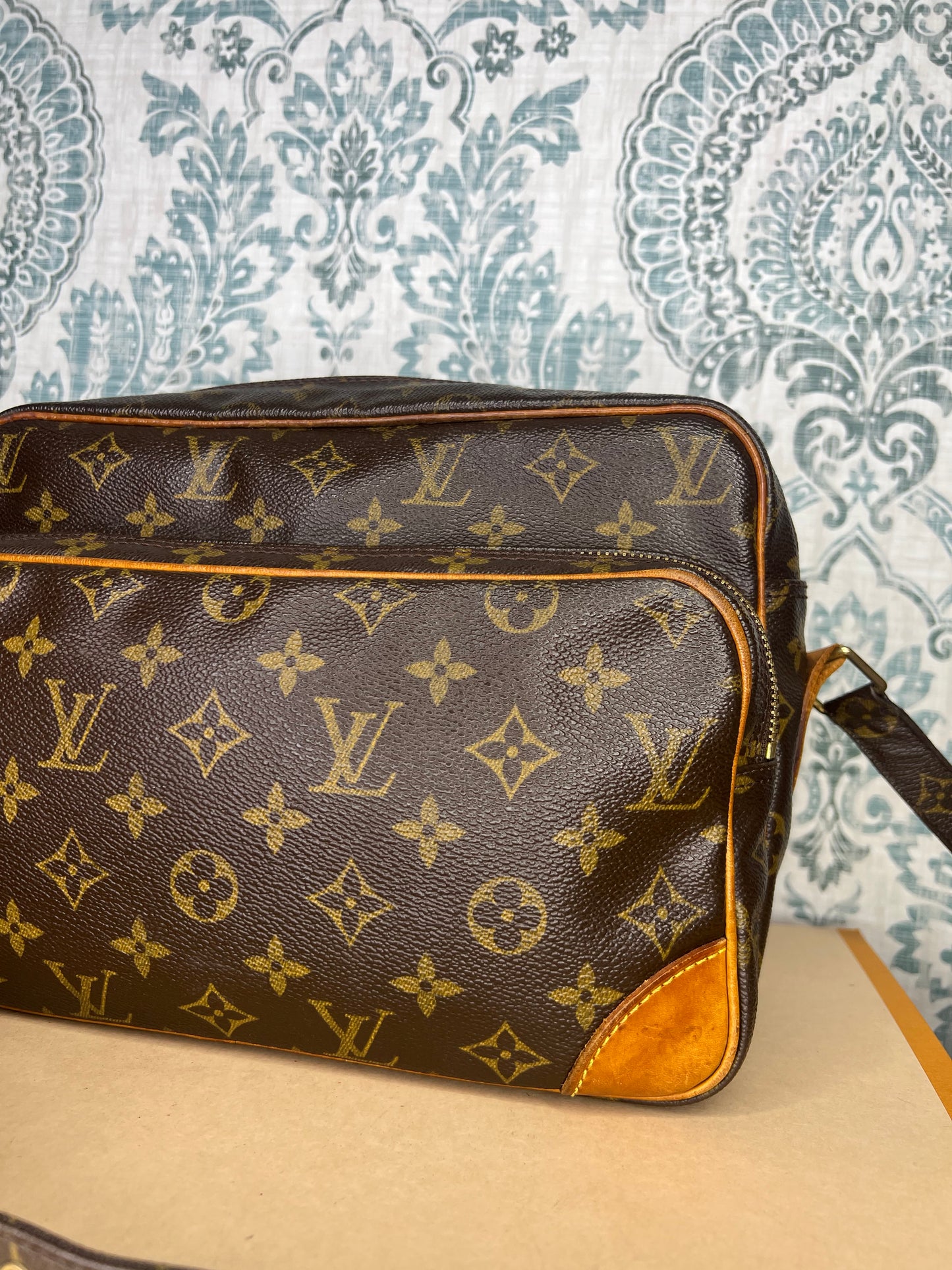Louis Vuitton Nile PM