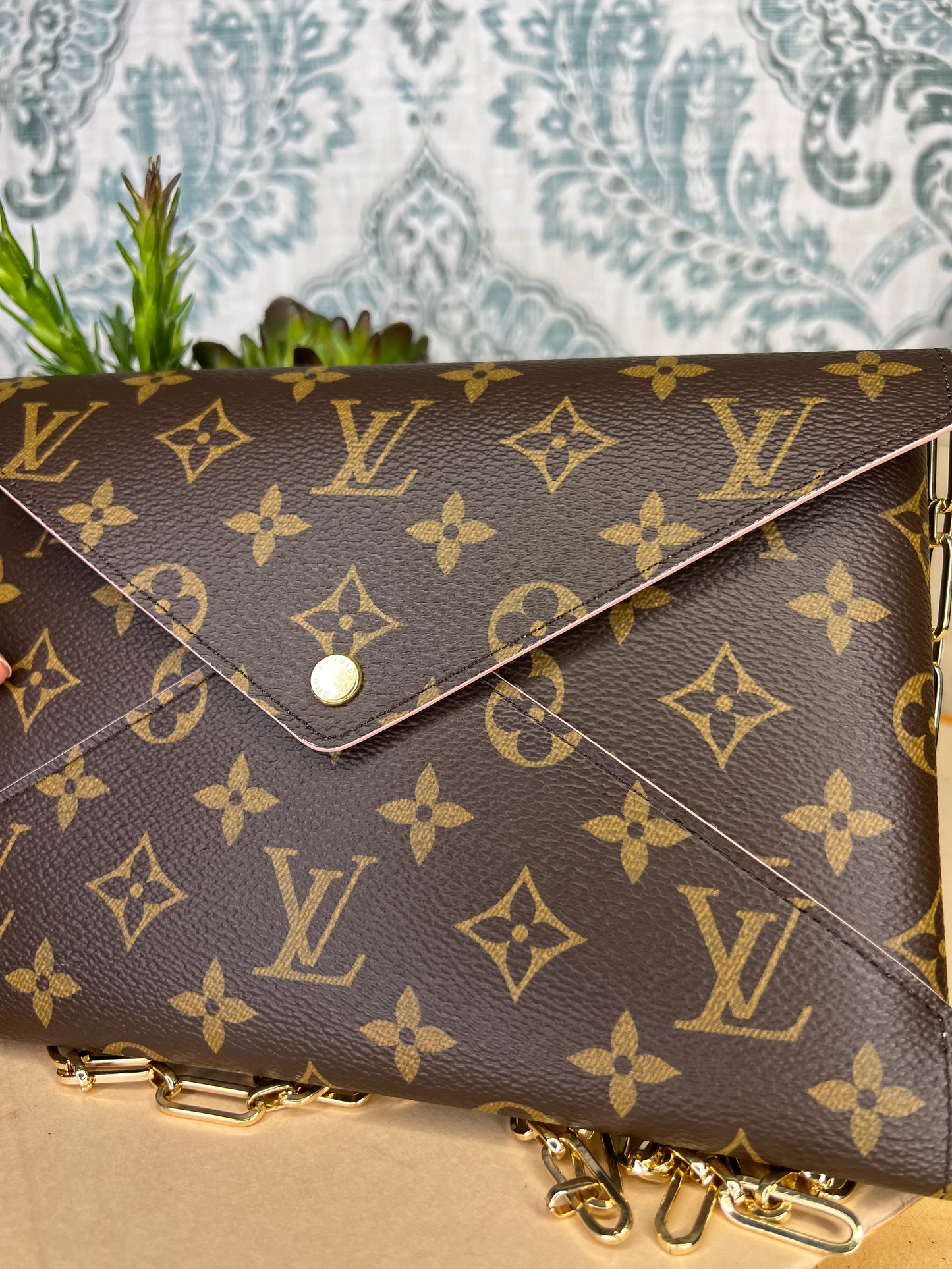 Louis Vuitton Large Kirigami Pochette