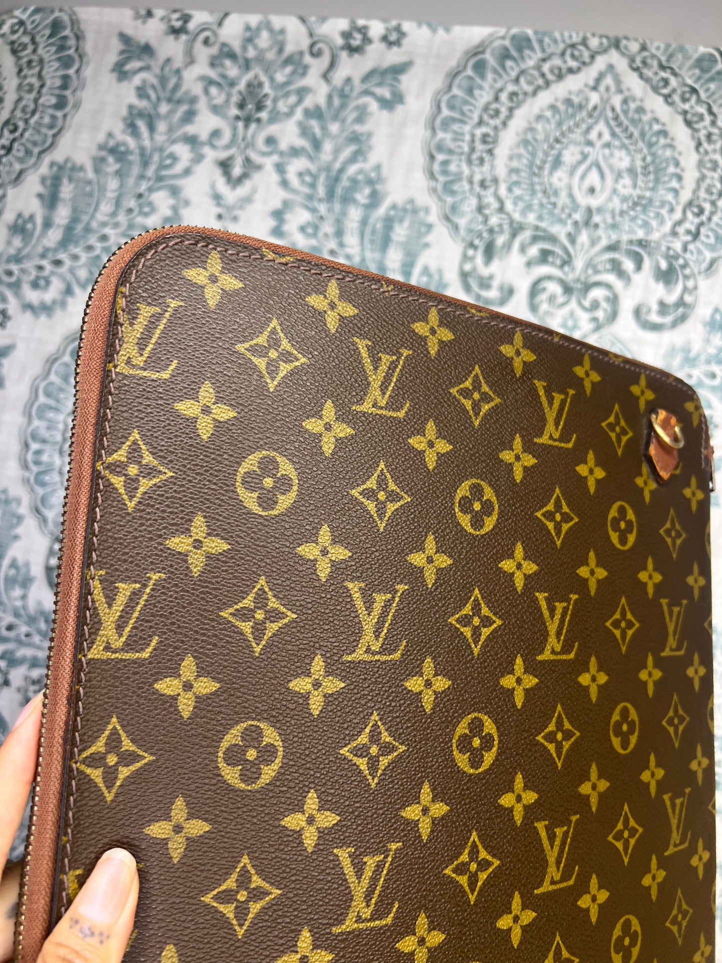 Louis Vuitton Portfolio Vintage Case