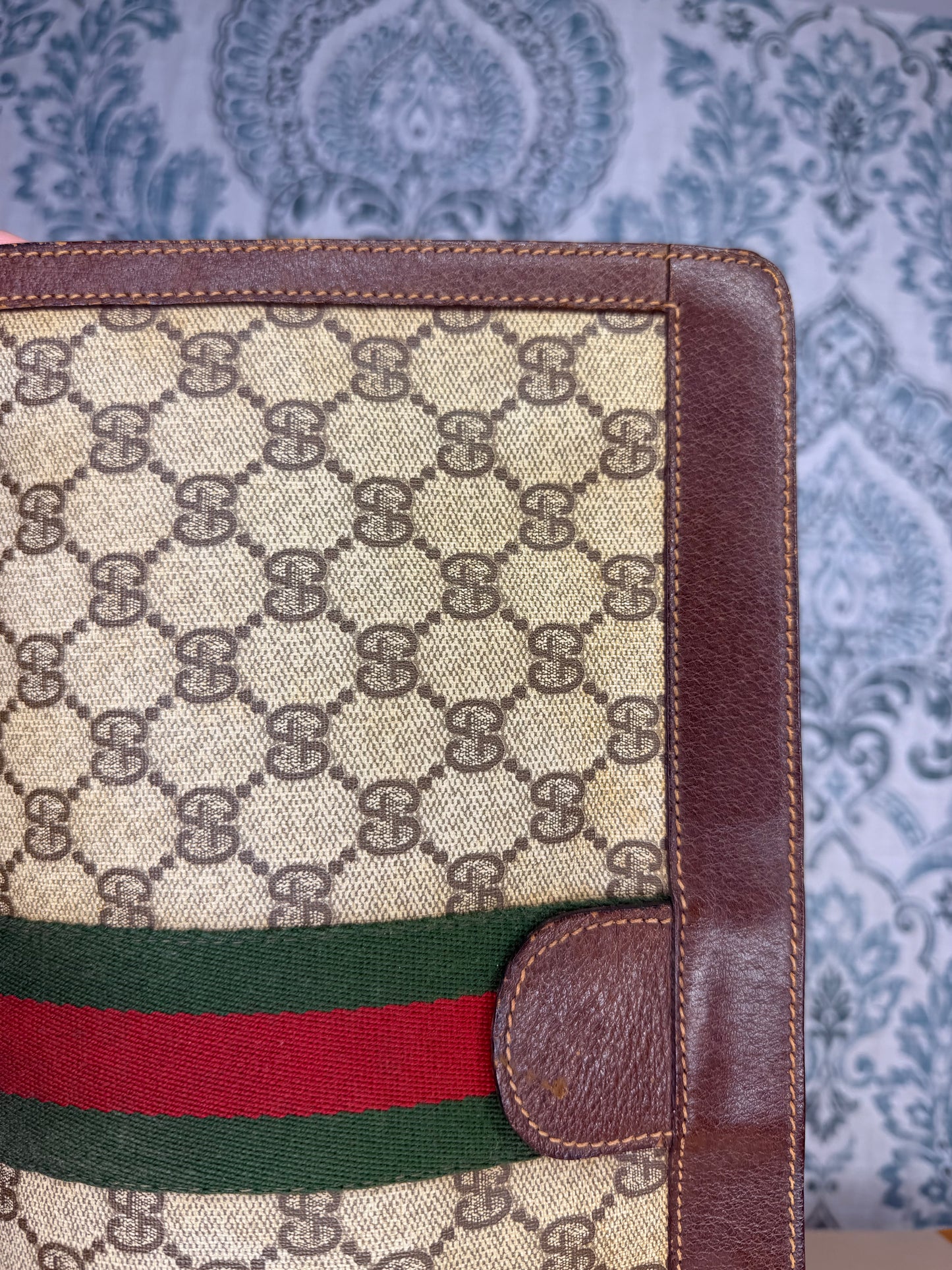 Gucci Supreme Sherry Line Clutch #1 (Parfums)
