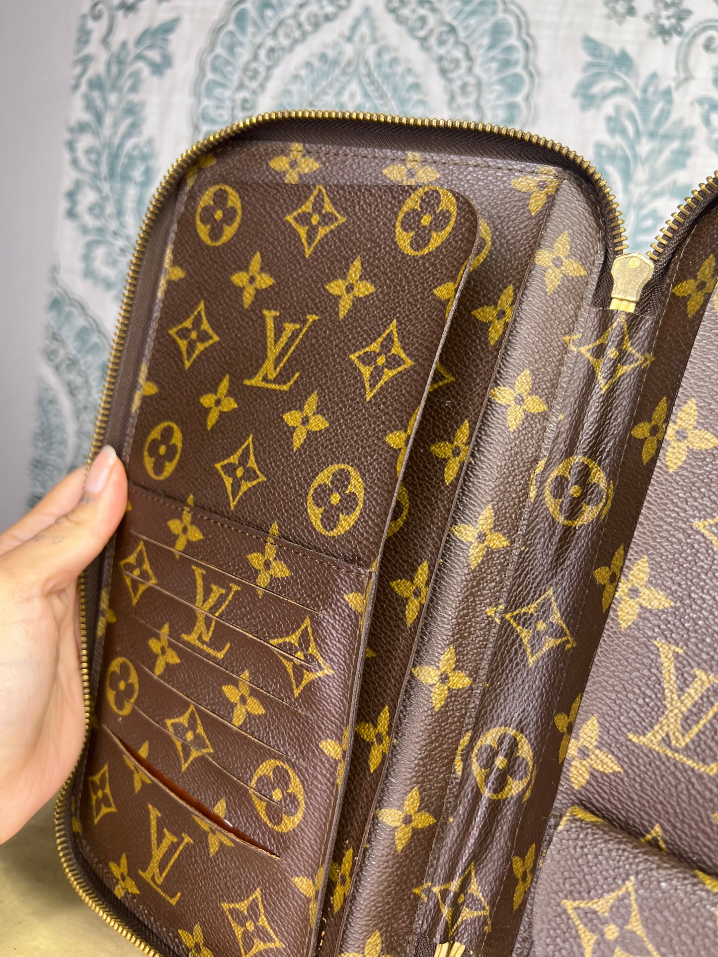 Louis Vuitton Escapade Travel Organizer