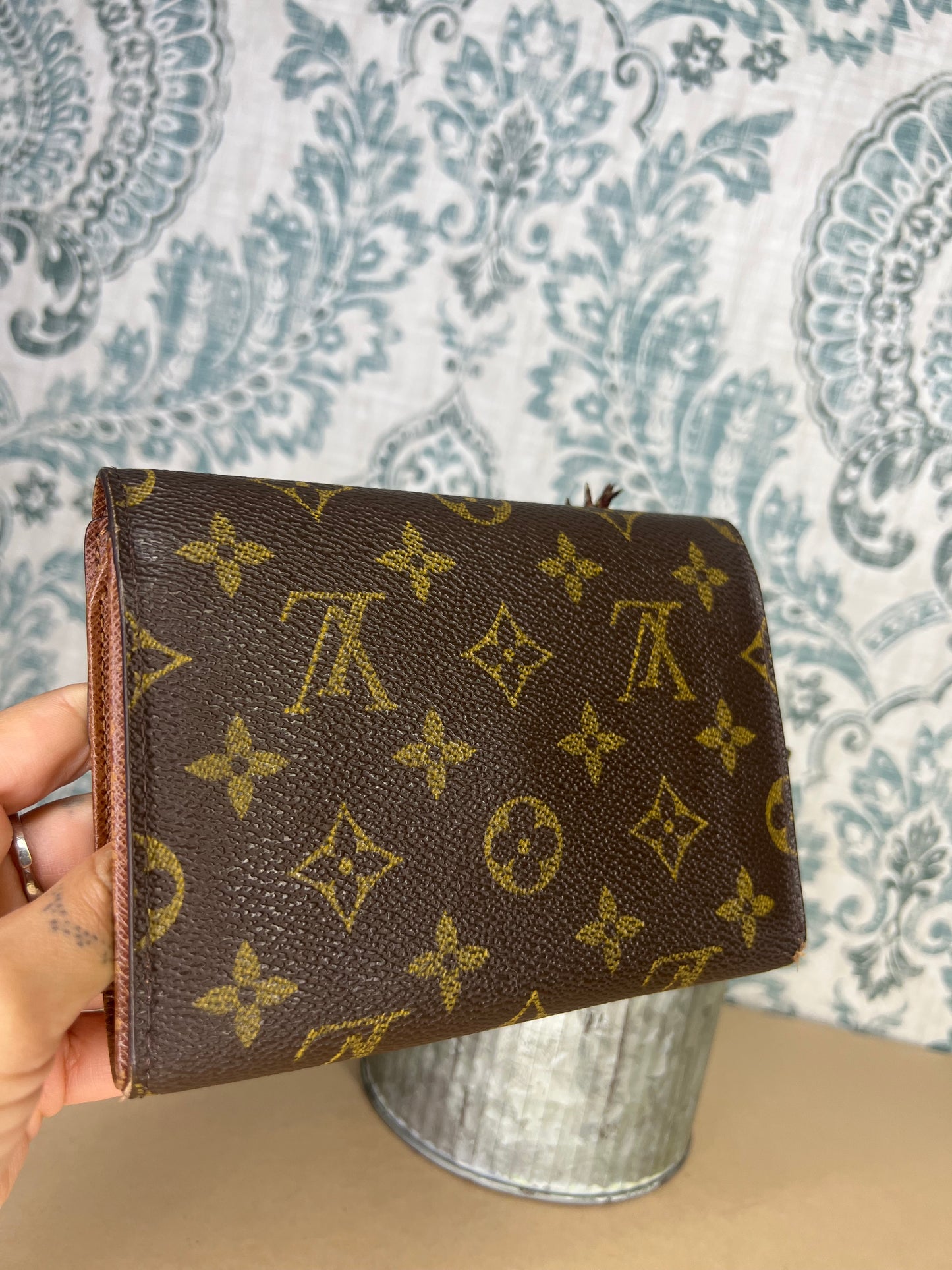 Louis Vuitton Monogram Passport Trifold Wallet #5