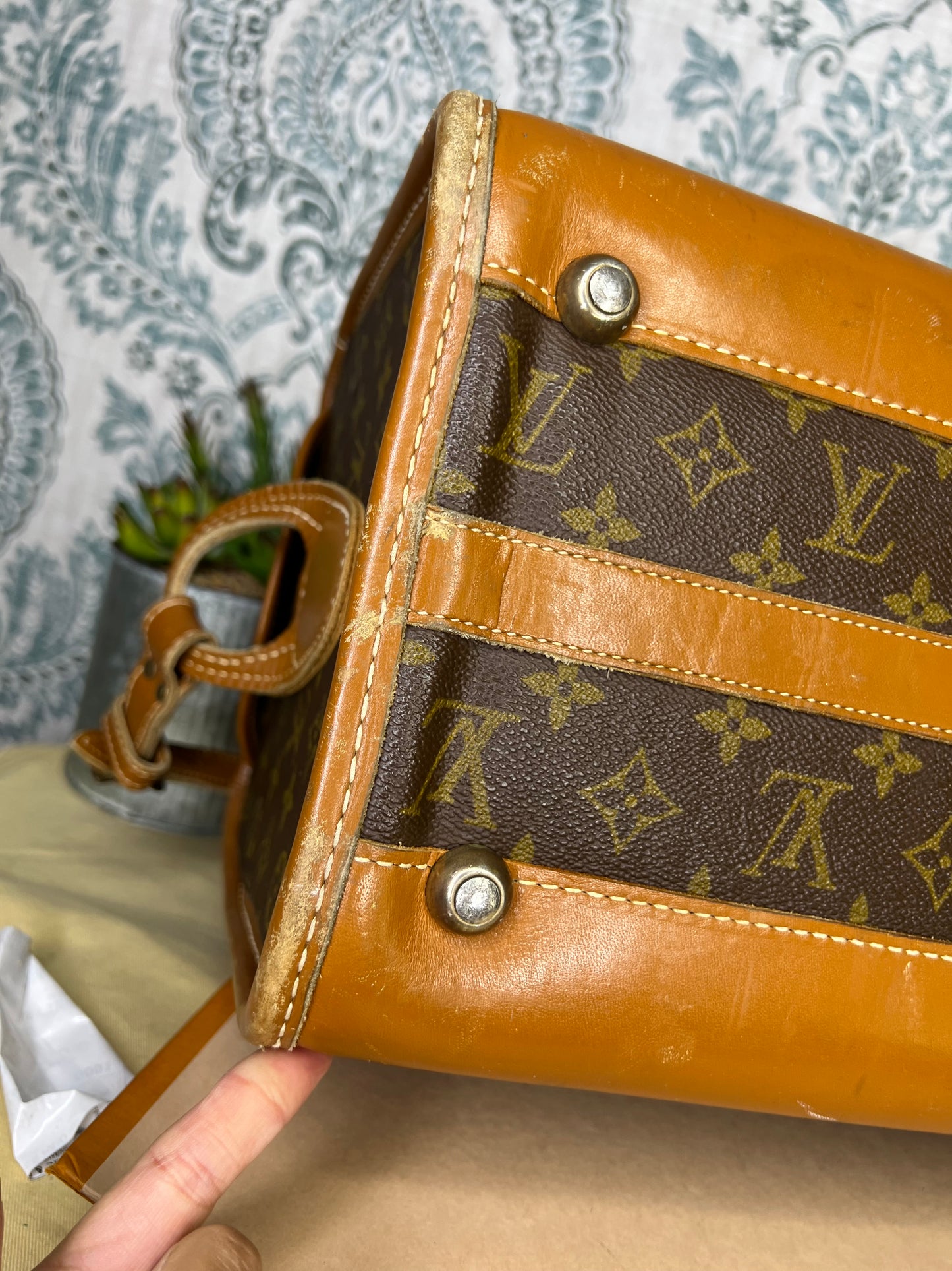 Louis Vuitton French Company Vintage Train Case / Cosmetic Case