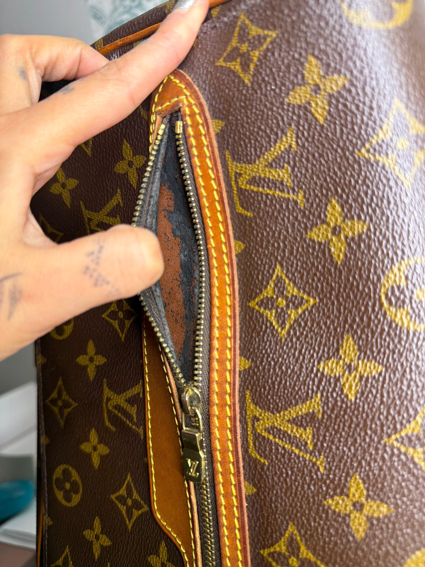 Louis Vuitton Saint Germain 27