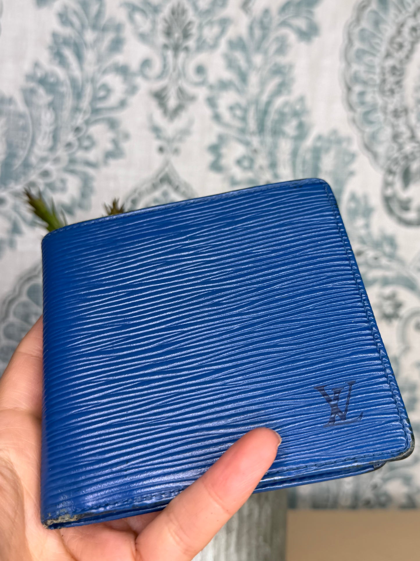 Louis Vuitton Epi Bifold Blue