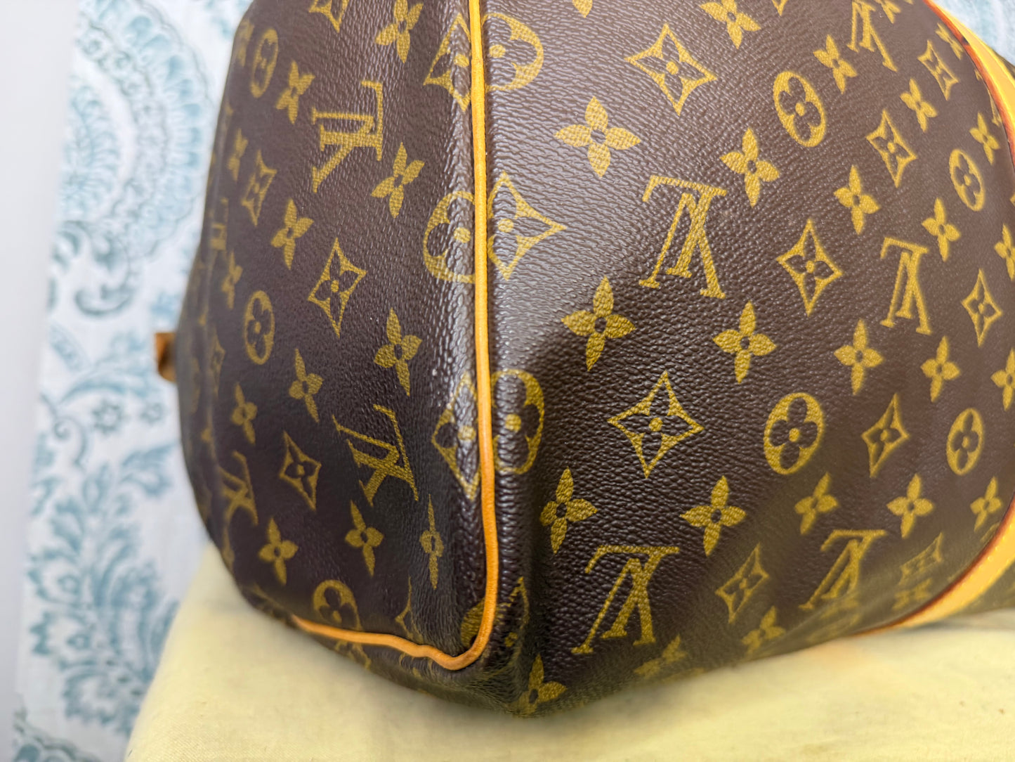 Louis Vuitton Keepall 55