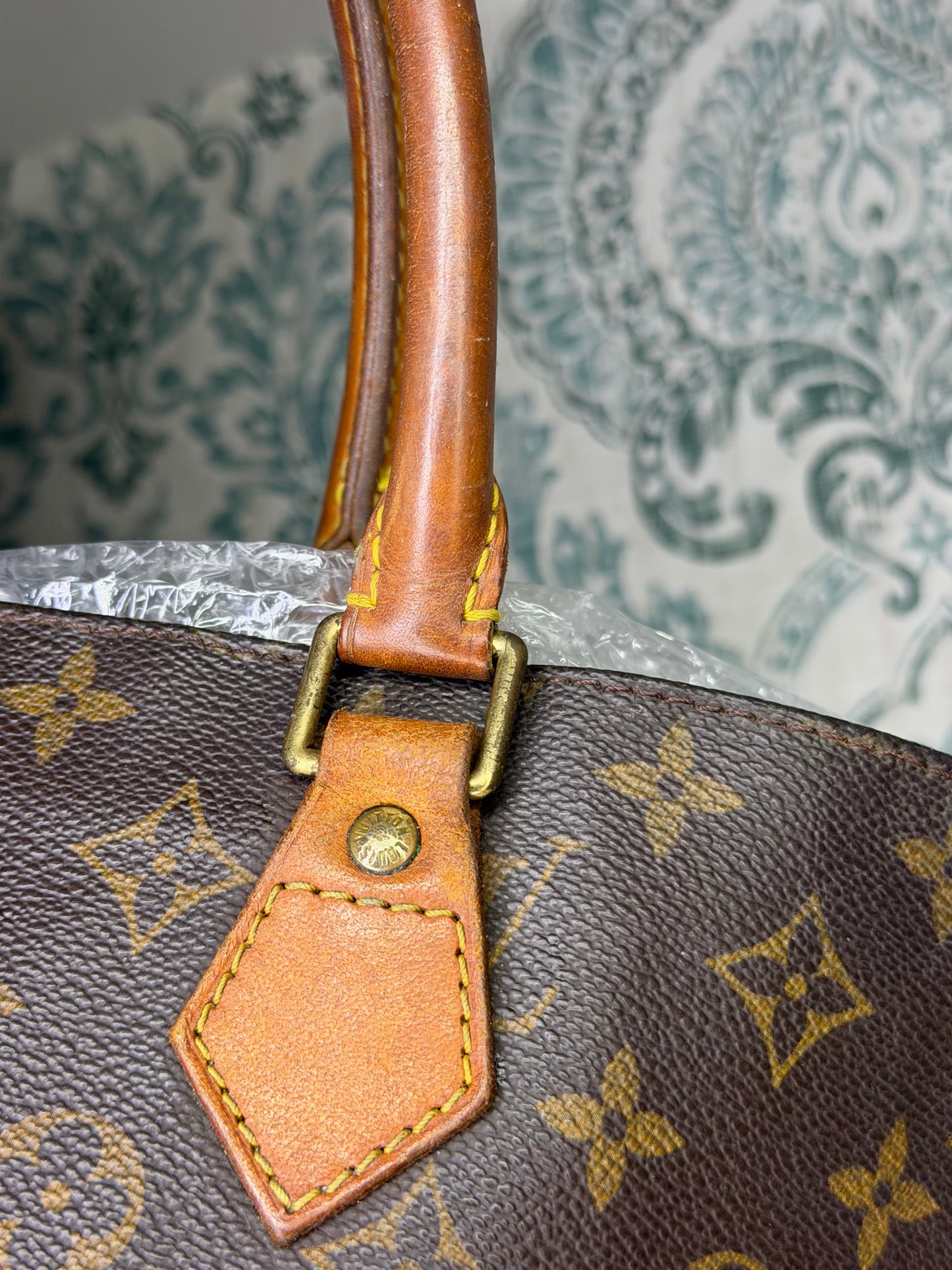 Louis Vuitton Sac Plat