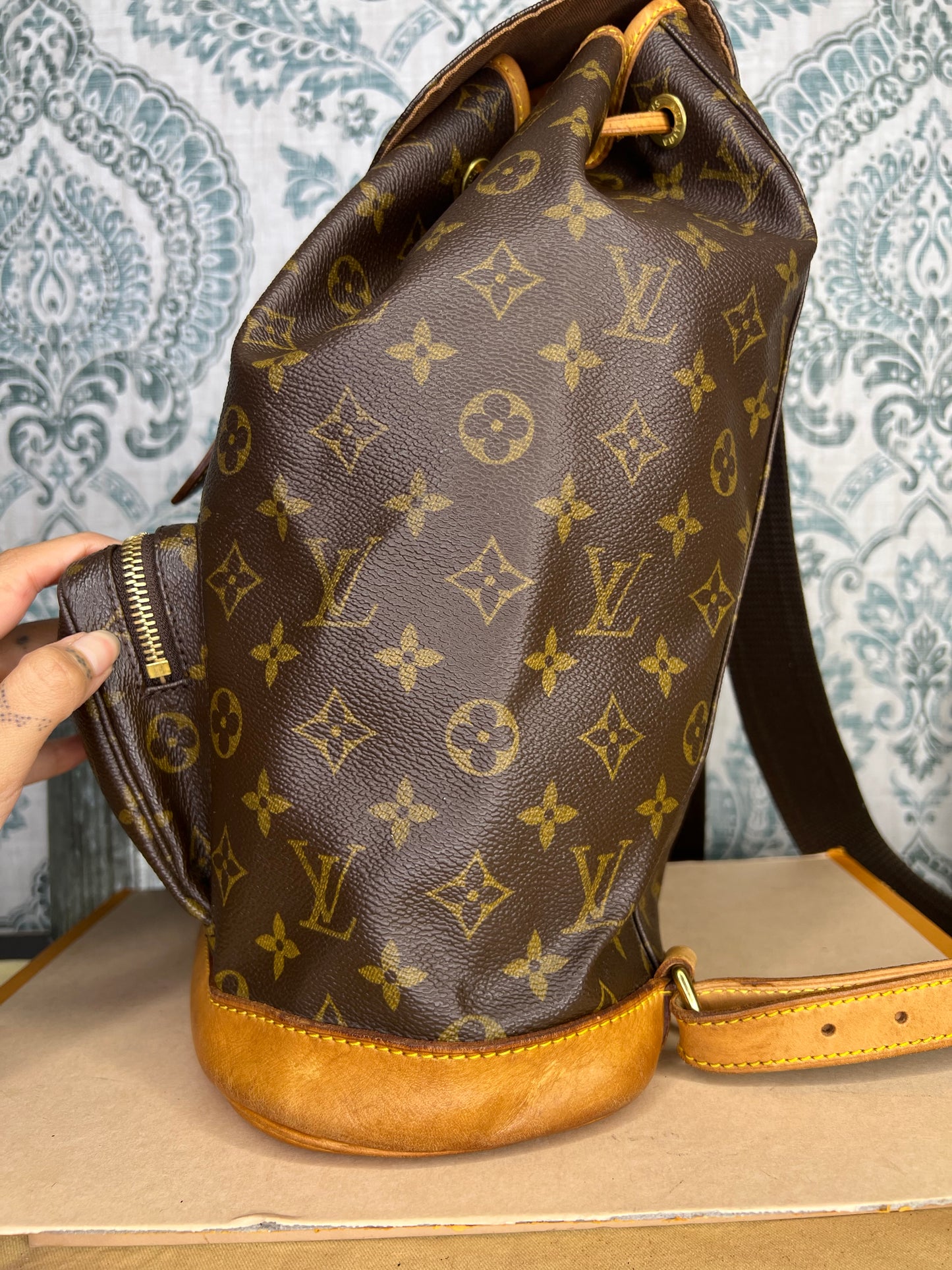 Louis Vuitton Montsouris GM