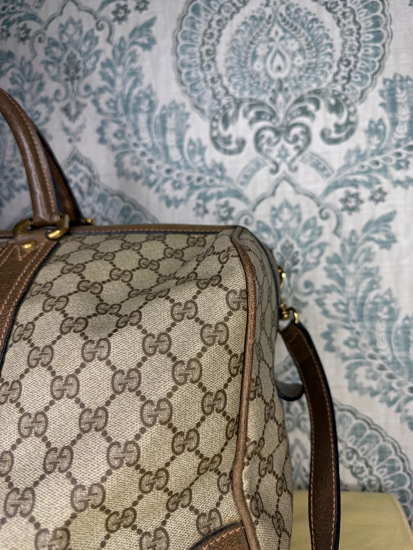 Gucci Vintage Supreme Duffle Bag with Shoulder Strap