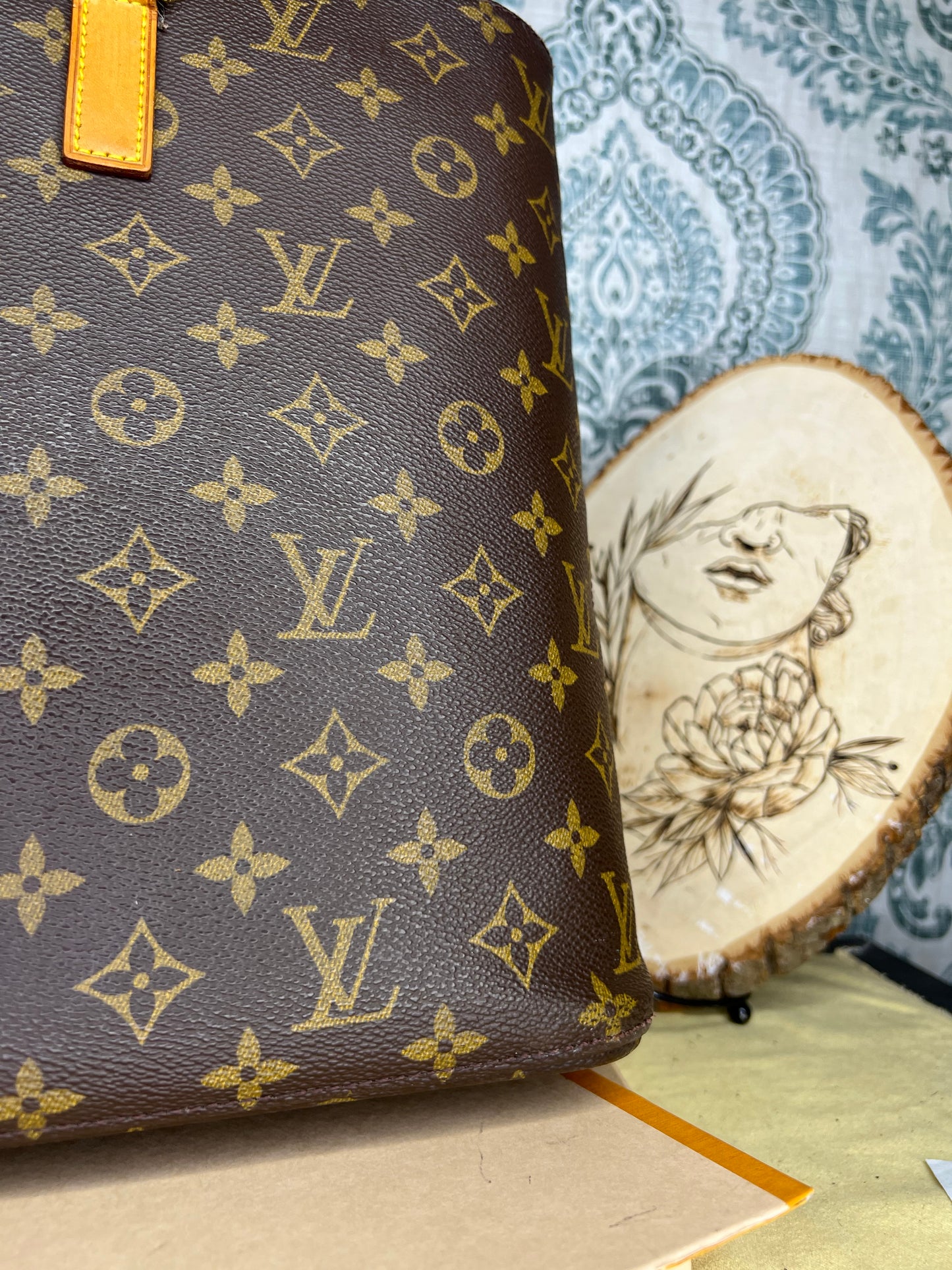 Louis Vuitton Luco Tote