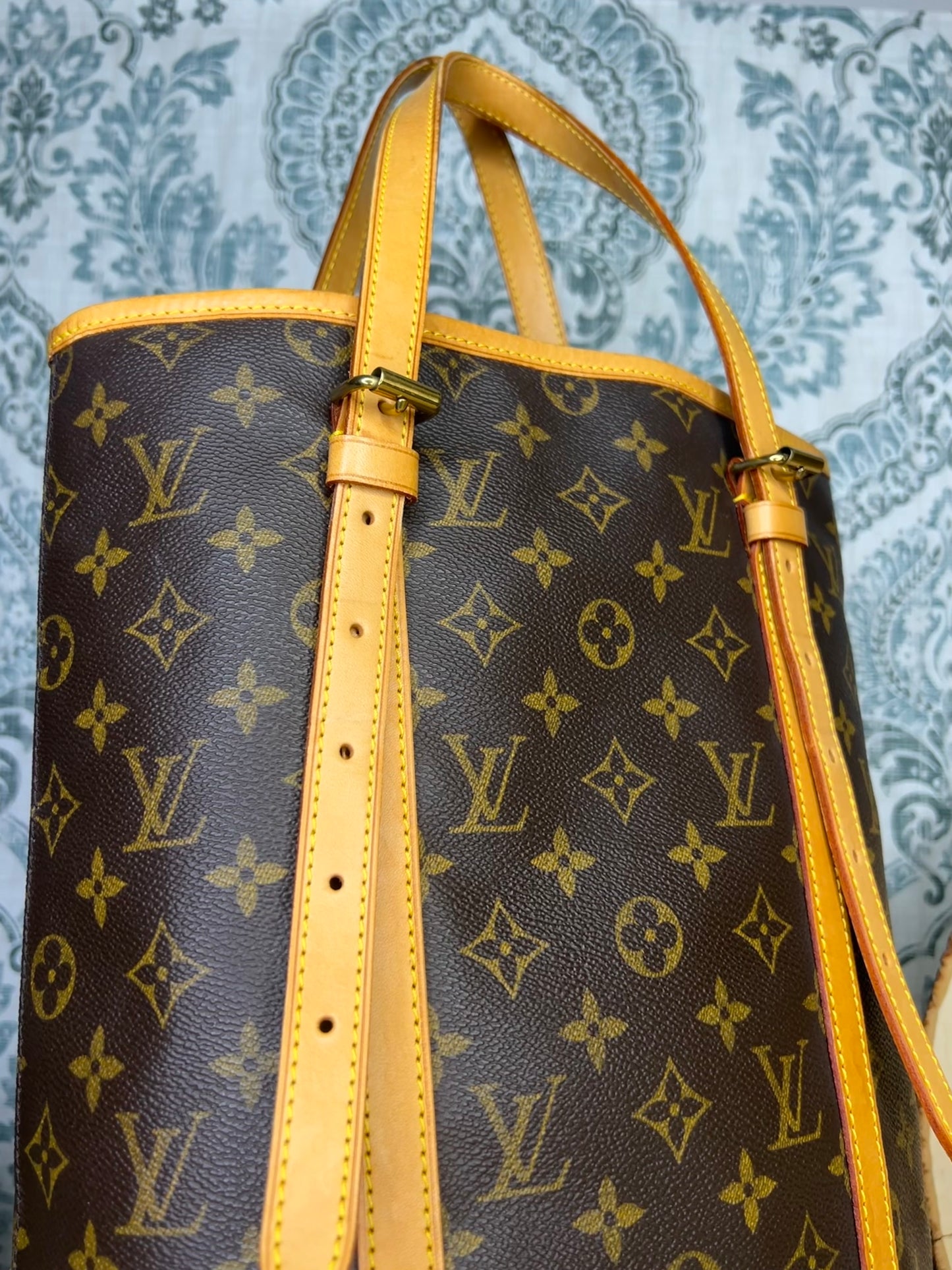 Louis Vuitton Bucket GM
