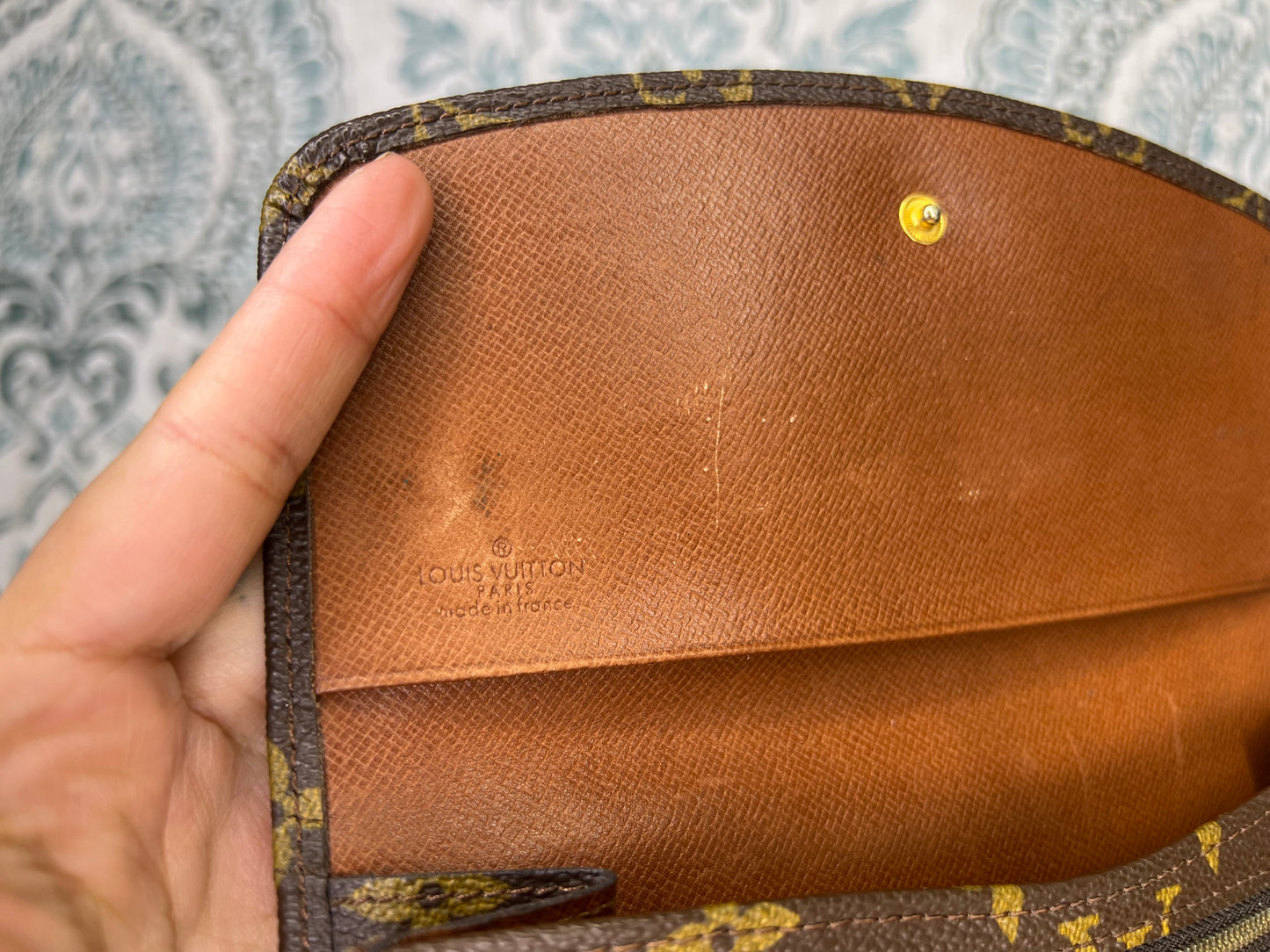 Louis Vuitton Rabat 20 Clutch