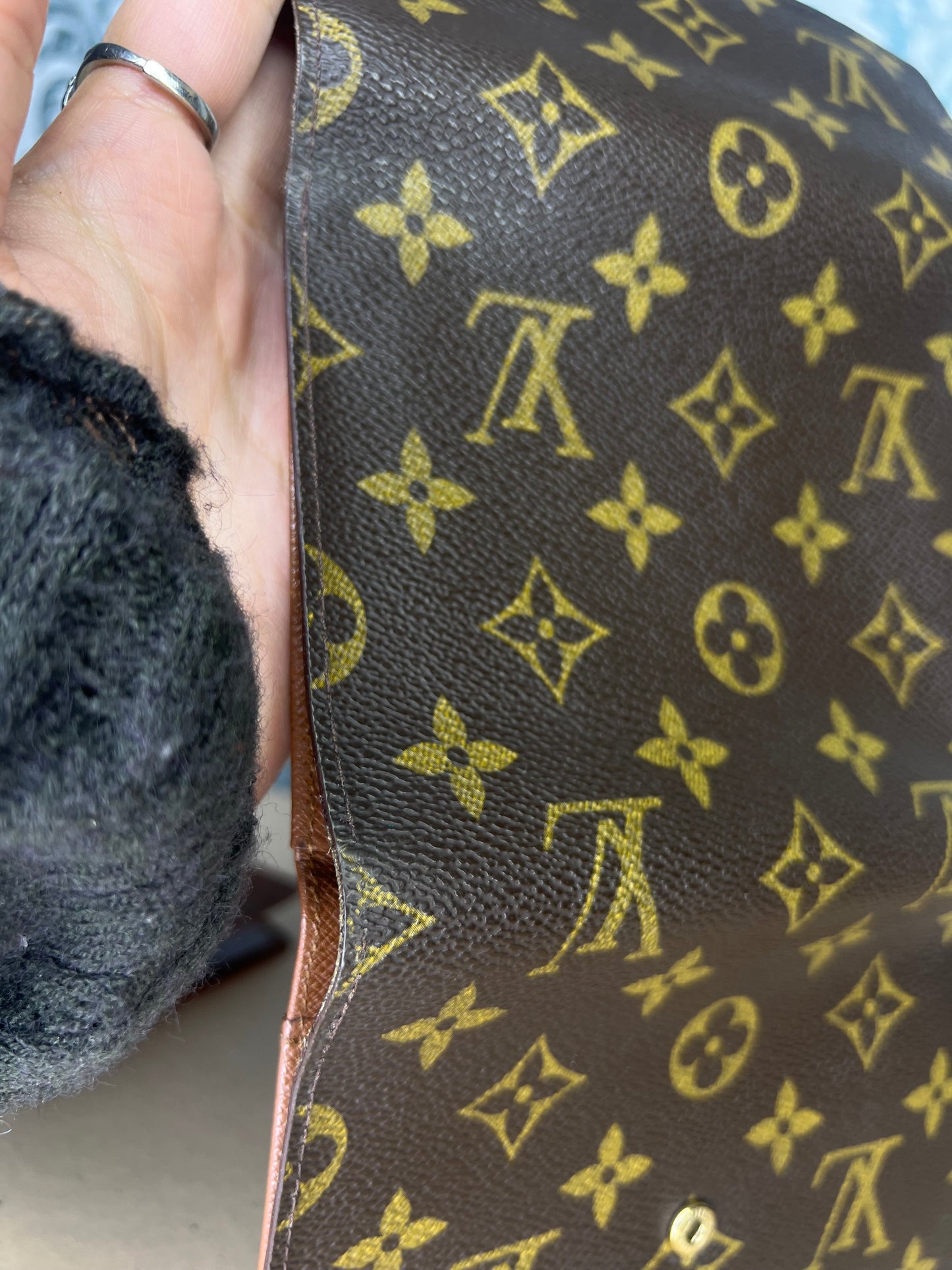 Louis Vuitton Monogram Passport Trifold Wallet #6