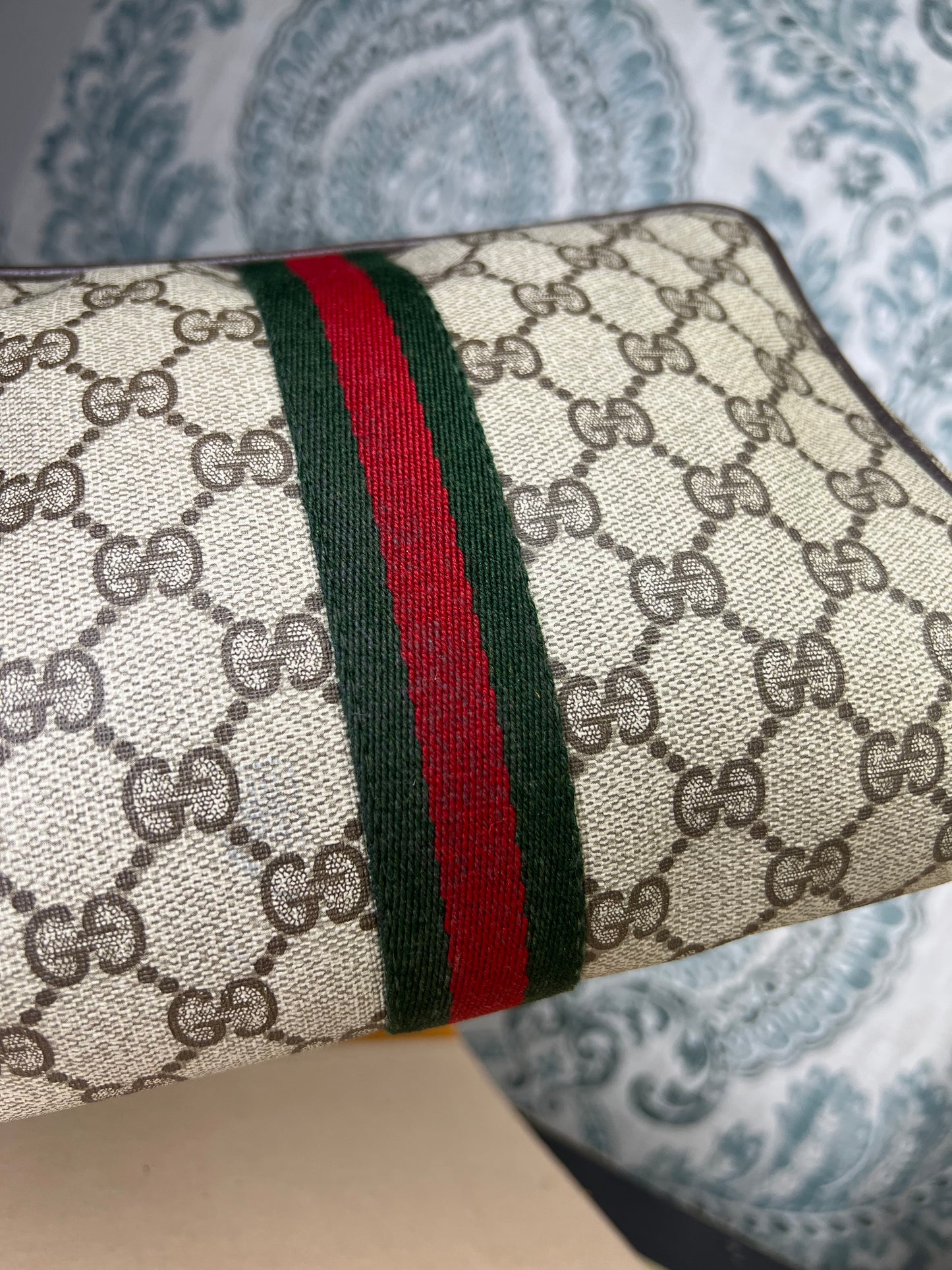 Gucci Supreme Brown Sherry Line Pouch