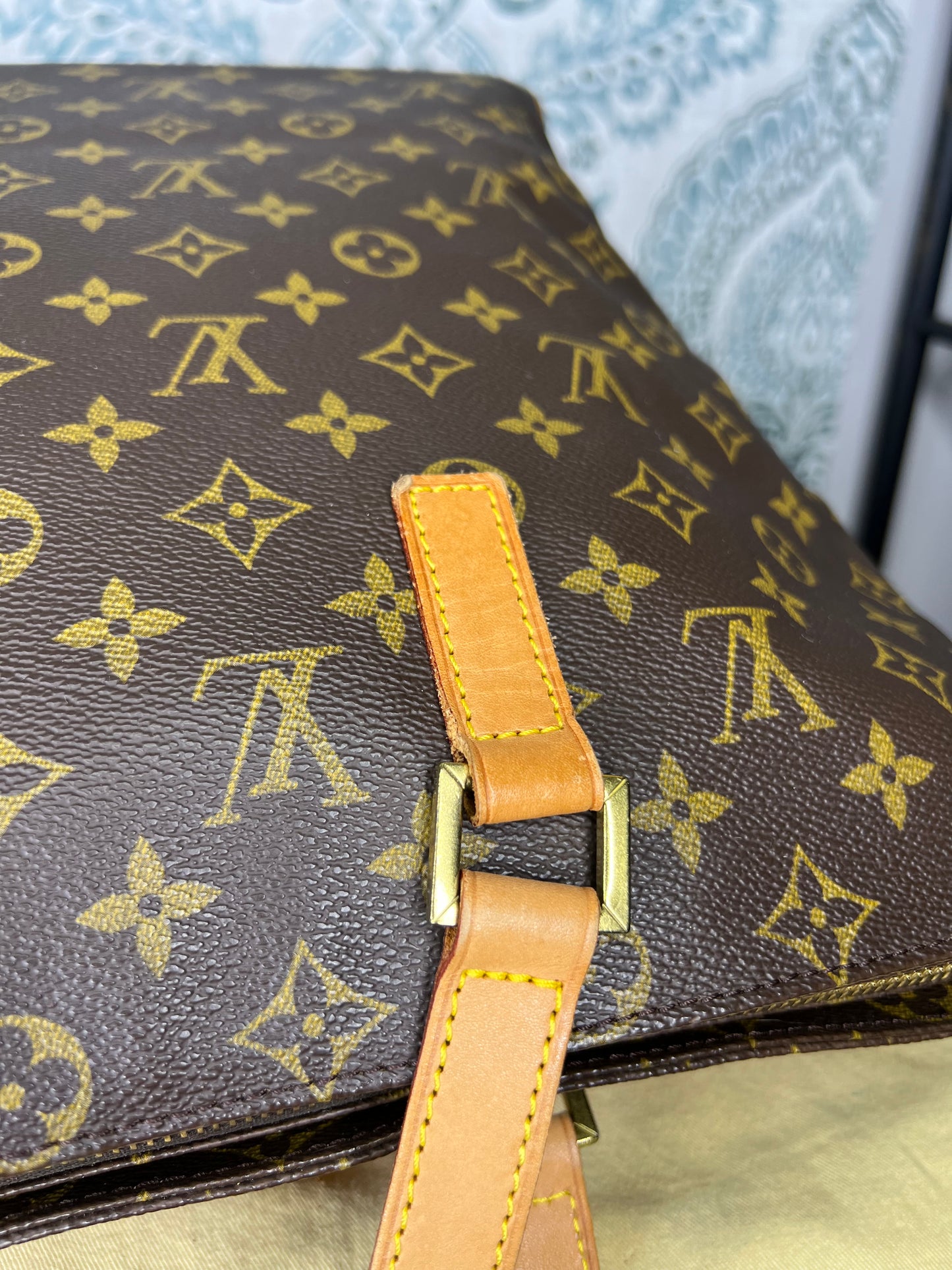 Louis Vuitton Cabas Mezzo