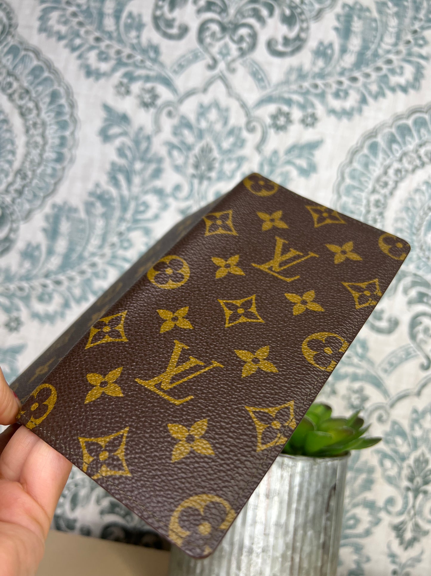 Louis Vuitton Monogram Checkbook Wallet/Cover