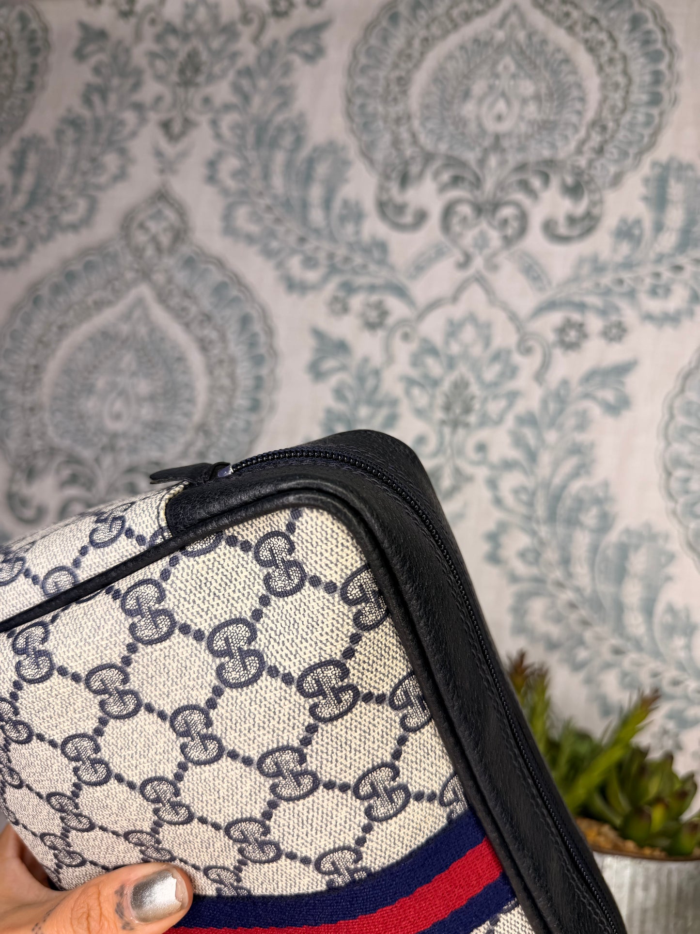 Gucci Navy Sherry Line Clutch