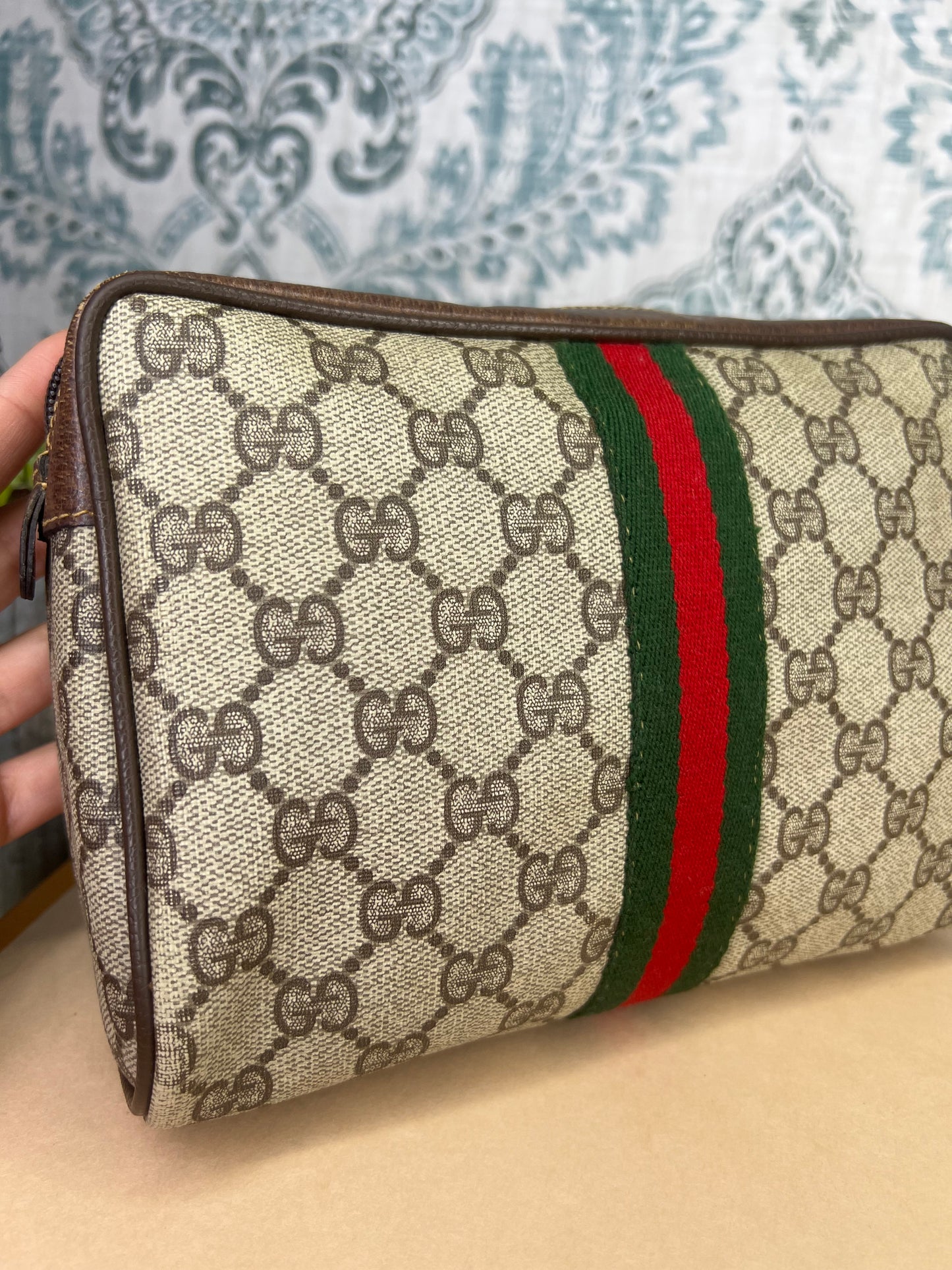Gucci Supreme Brown Sherry Line Pouch