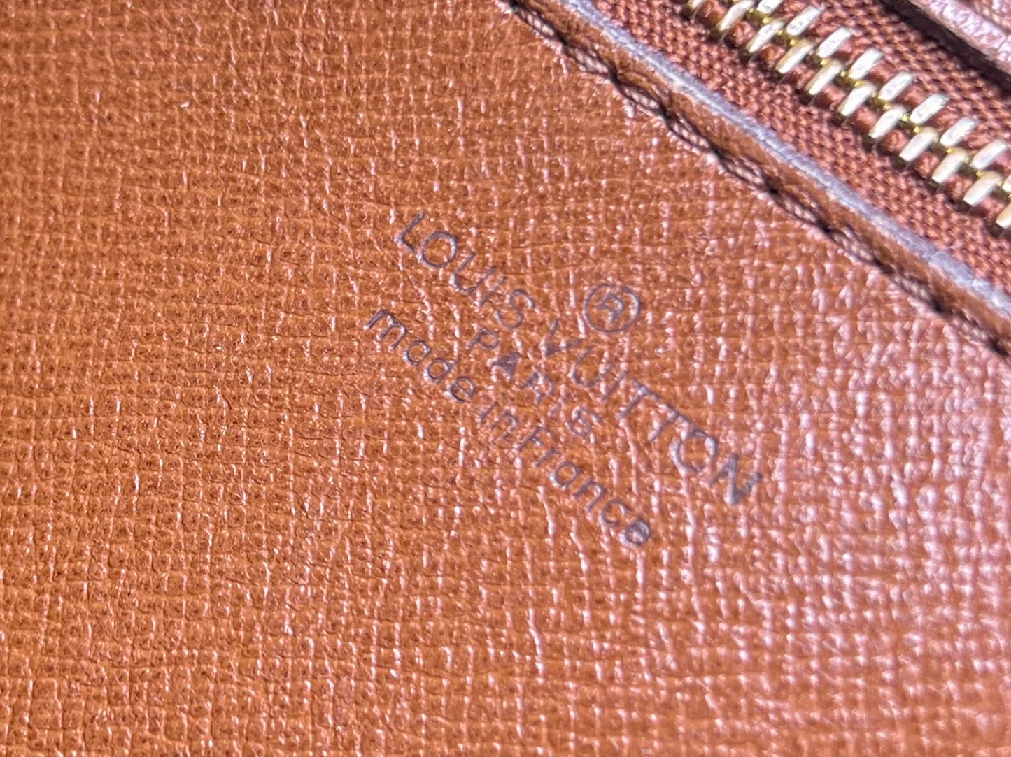 Louis Vuitton Trocadero 30