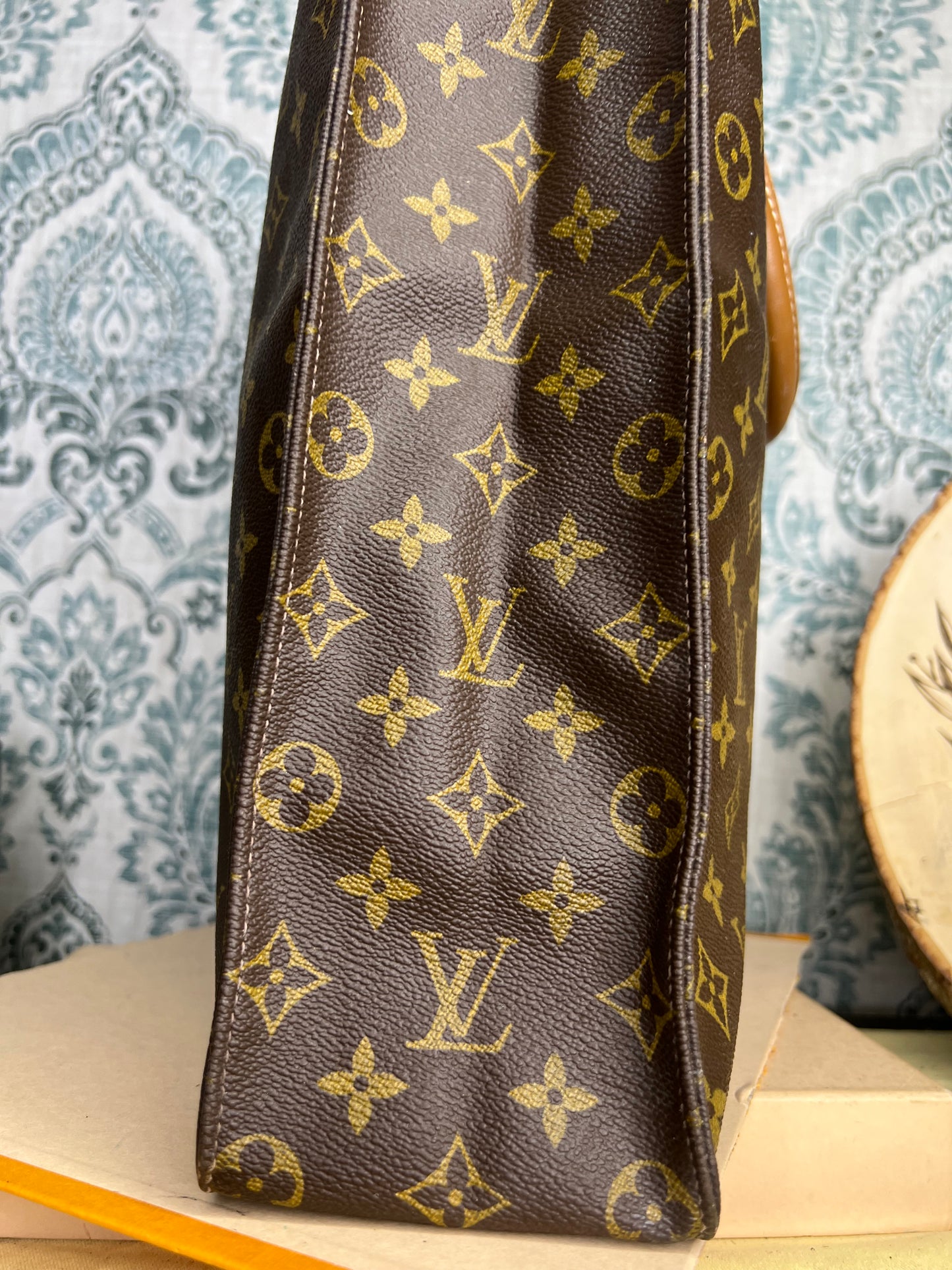 Louis Vuitton French Company Sac Plat