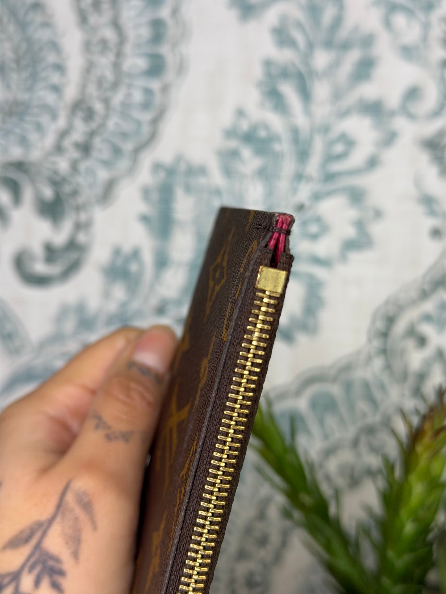Louis Vuitton Felicie Zip Insert Fuschia